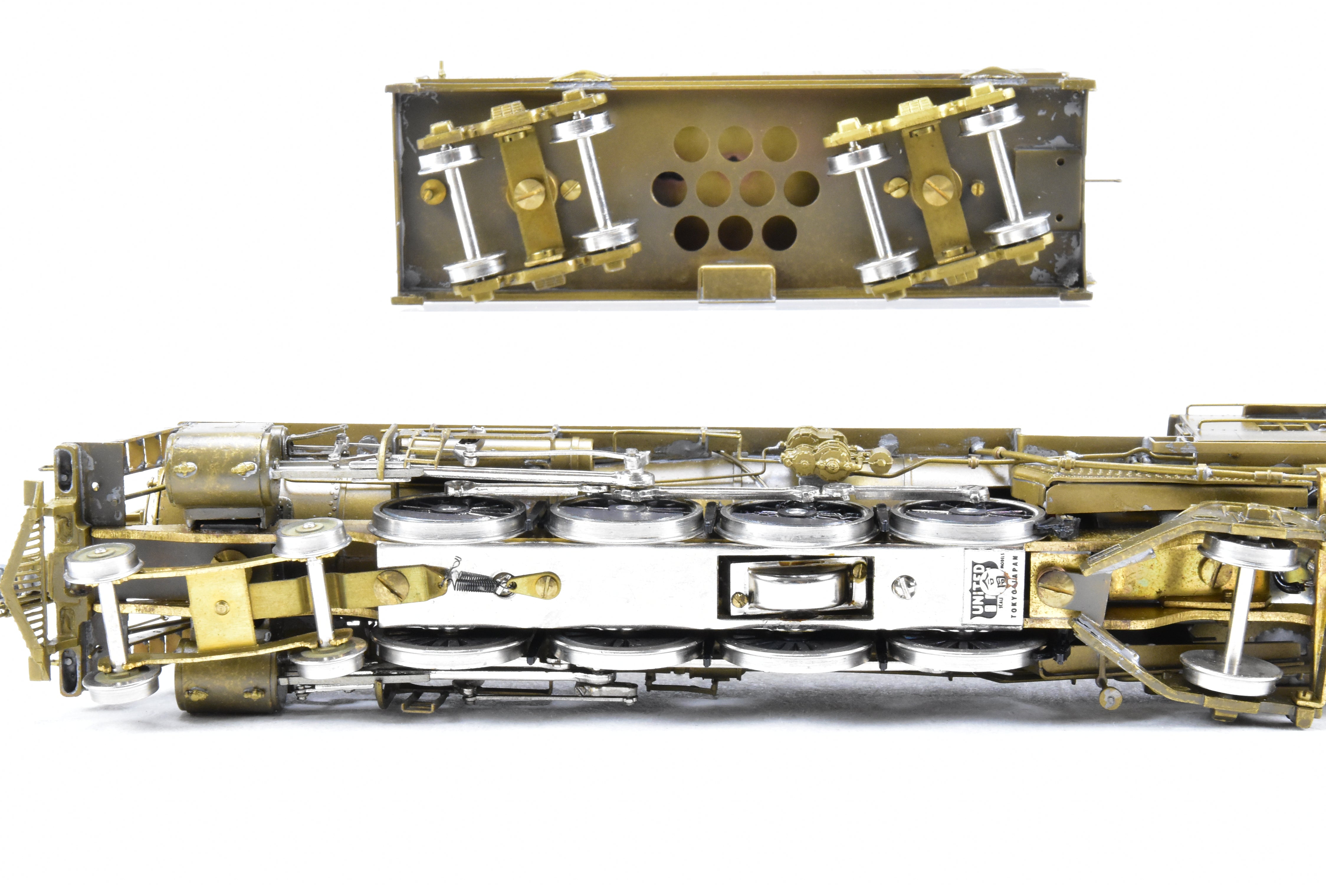 High - Quality HO Scale Brass Pacific Fast Mail (PFM) Model Train - United Western Pacific 4 - 8 - 2 MT - 44 Mountain Locomotive