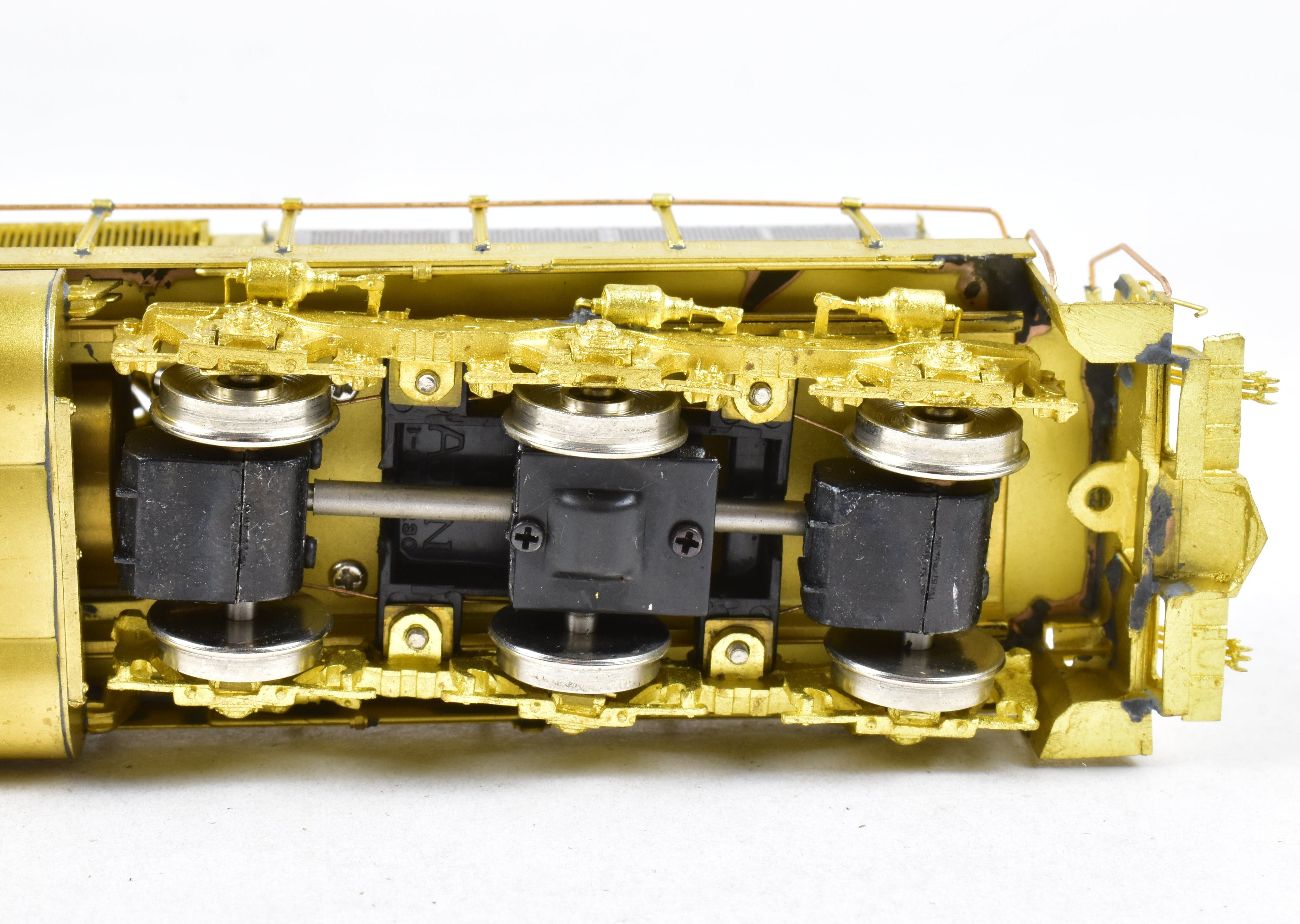 HO Scale Brass Locomotive Model by Overland Models, Inc. (OMI) - ATSF - Santa Fe EMD SD24 #4500 - 4579 from the 1970s Era