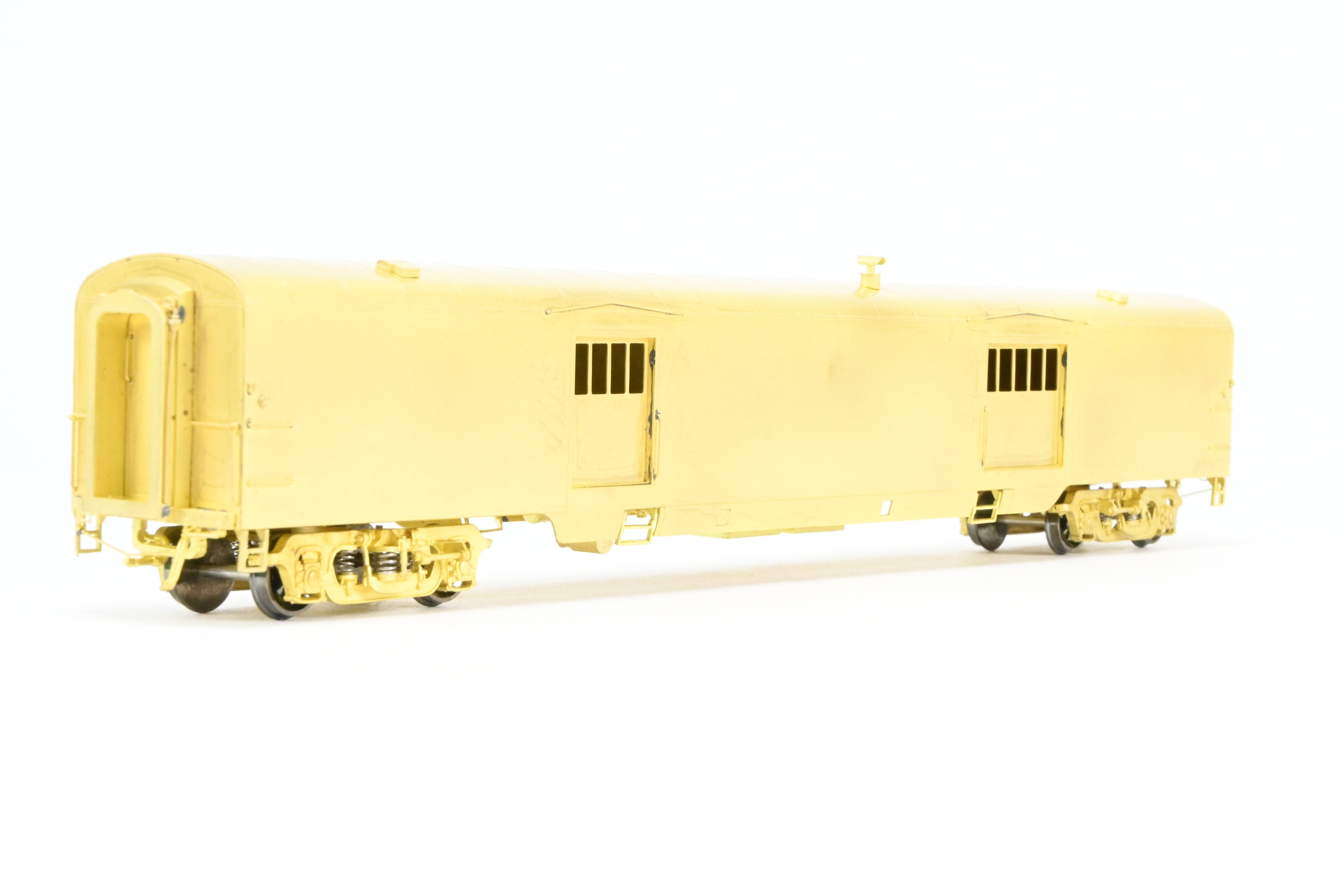 HO Scale Brass Model Great Northern Streamlined Baggage Car #270 - 272 by A. W. Enterprises