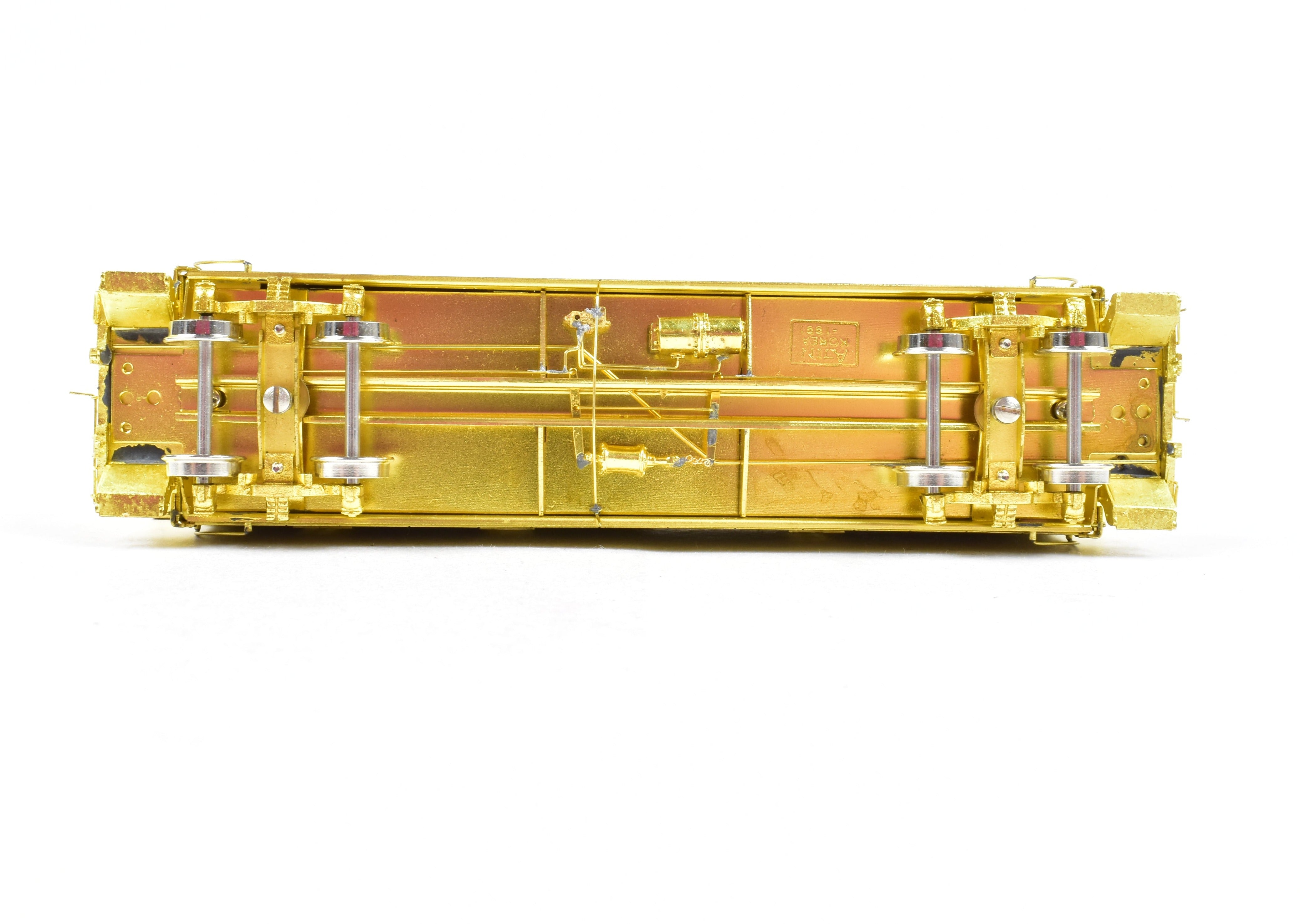 HO Scale Brass NYC - New York Central Pacemaker Plywood Caboose Model by Overland Models, Inc. (OMI)