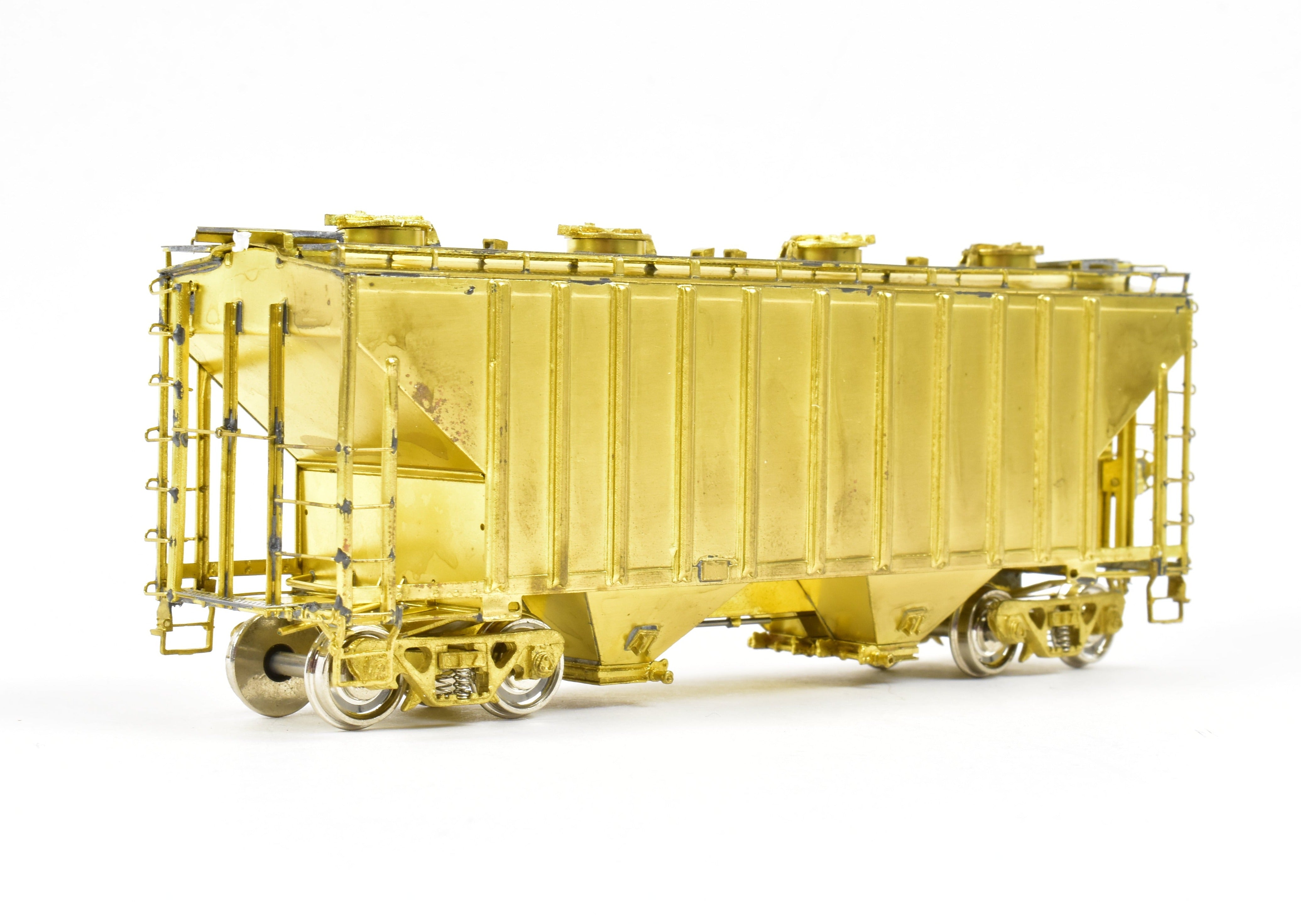 HO Scale Brass OMI (Overland Models, Inc.) ATSF - Santa Fe PS 2 - Bay Covered Hopper Model Train Car