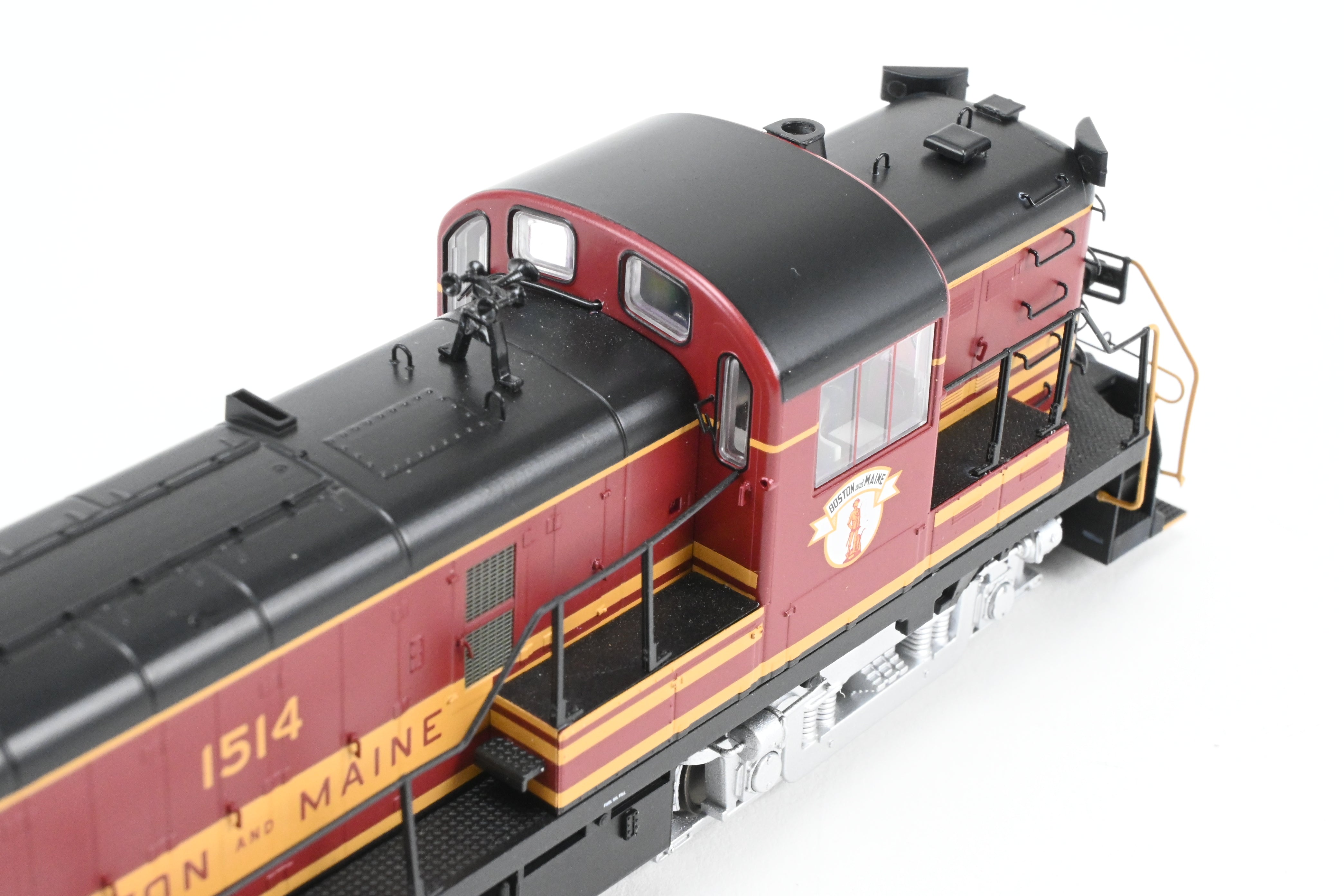 HO Scale Bowser Executive Line Boston & Maine Alco RS - 3 Phase III Model Train Engine with ESU DCC & Sound, Factory Painted as No. 1514