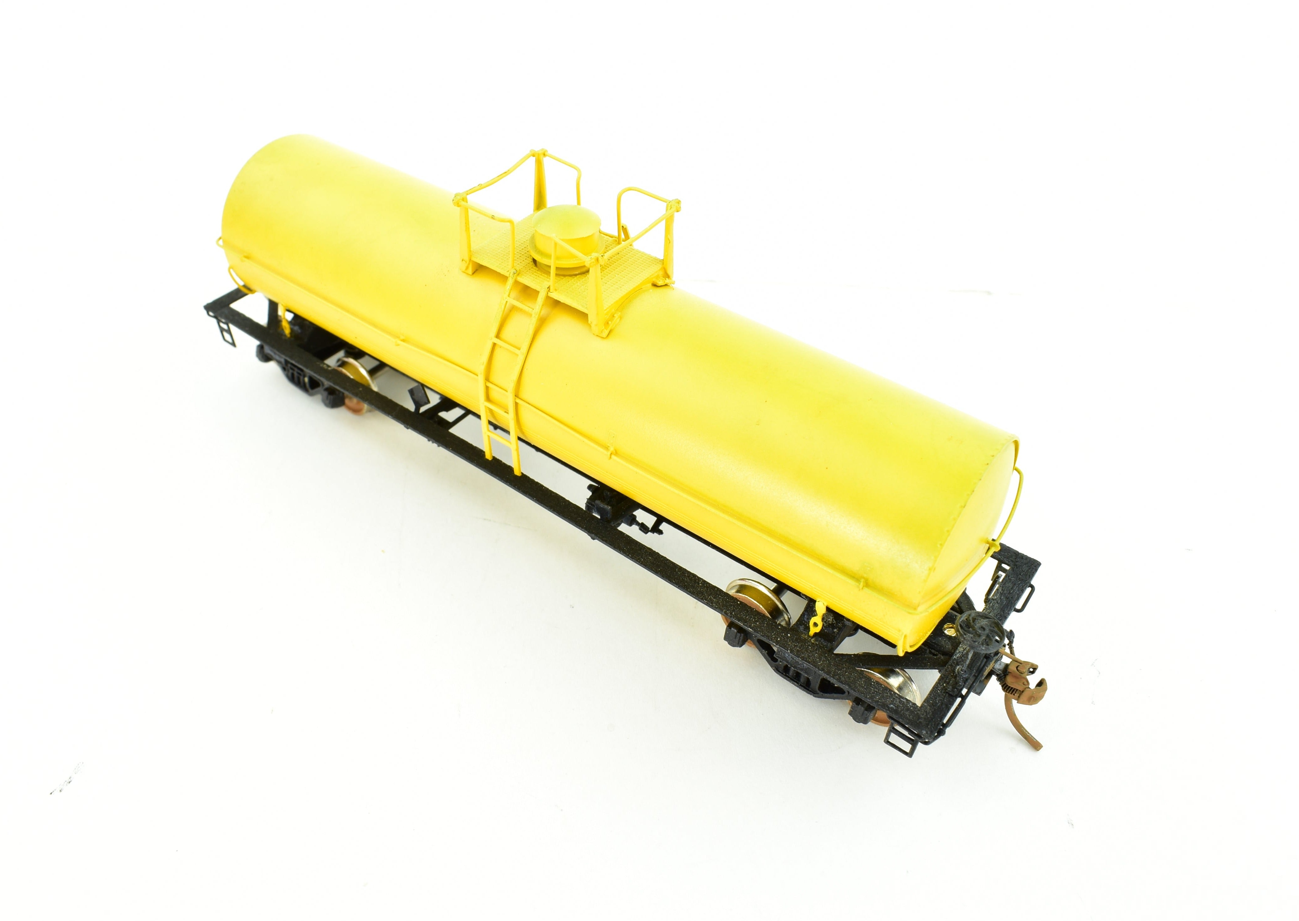 HO Scale Yellow Painted 11,141 Gallon Tank Car by Precision Scale Co.