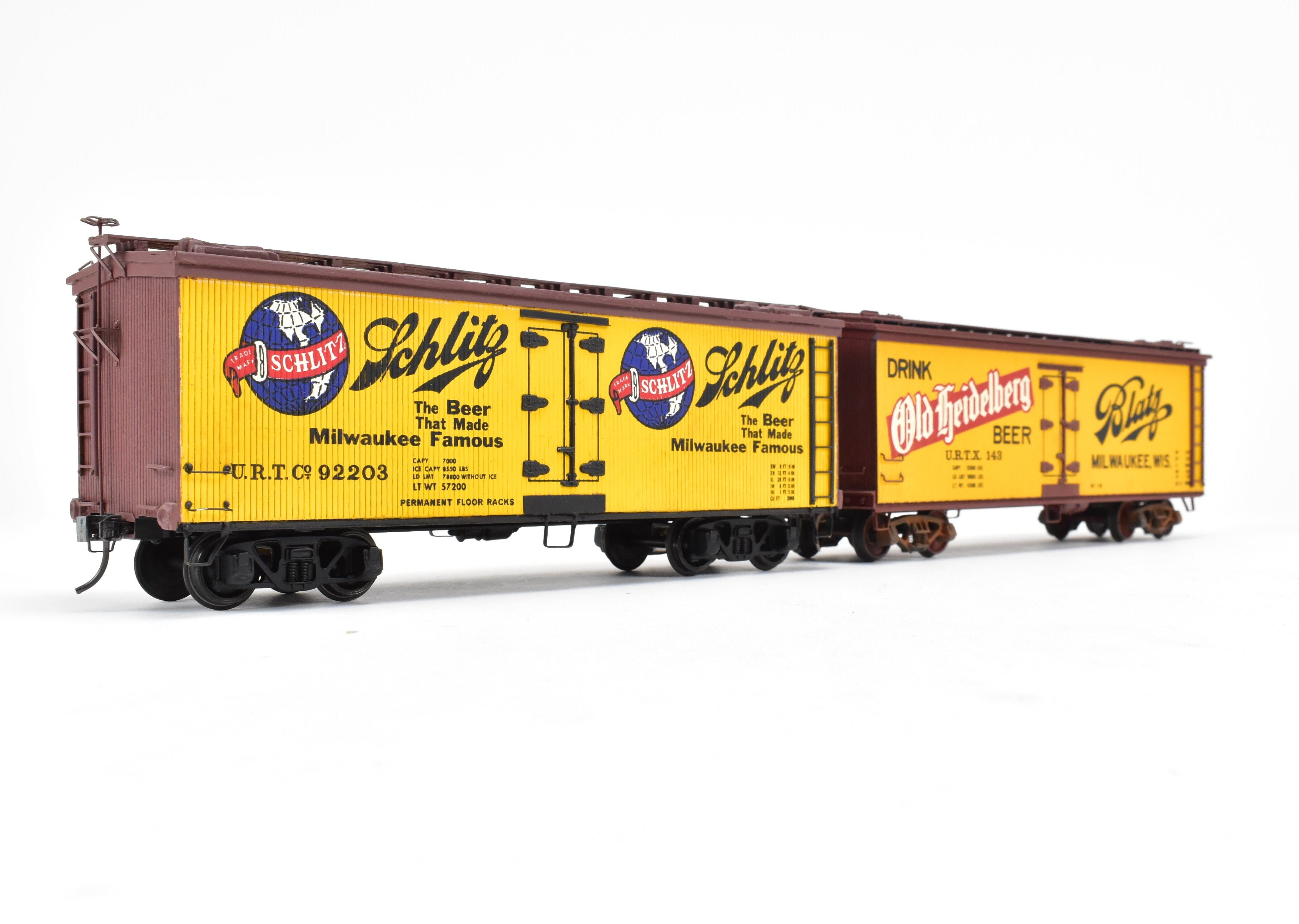 O Scale 36' Wood Beer Reefers: Schlitz & Old Heidelberg - 2 Professionally Built & Painted Models
