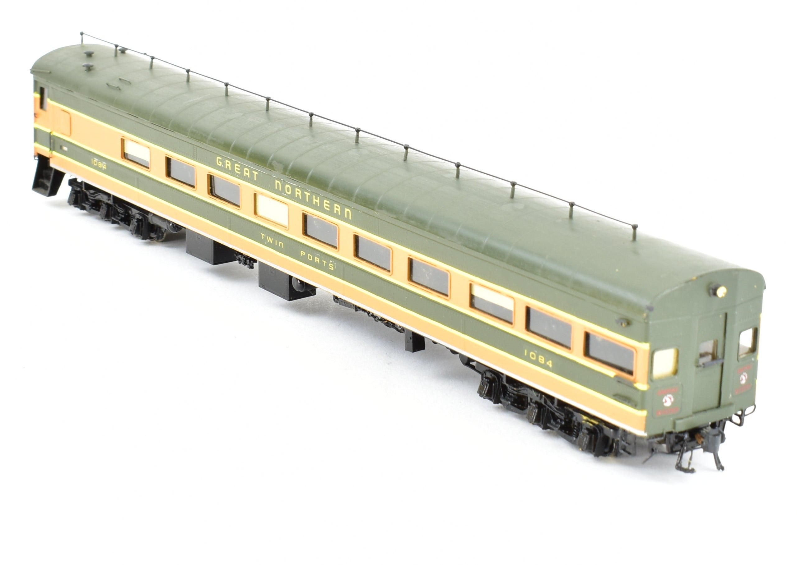 HO Scale Brass Oriental Limited Great Northern Buffet Parlor Observation Model Modified for Mid - Train Service, CP Brand