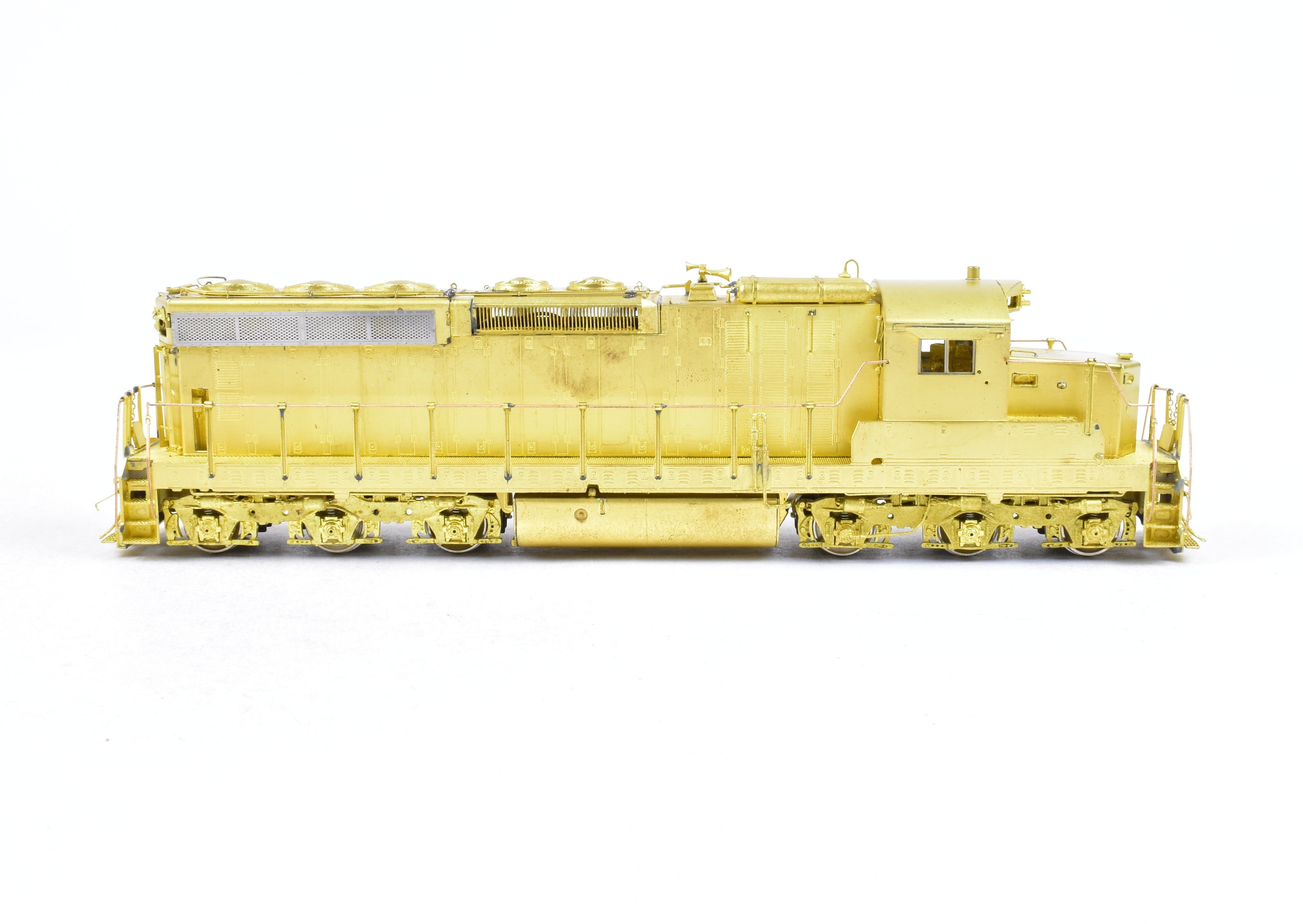 HO Scale Brass Locomotive Model by Overland Models, Inc. (OMI) - ATSF - Santa Fe EMD SD24 #4500 - 4579 from the 1970s Era