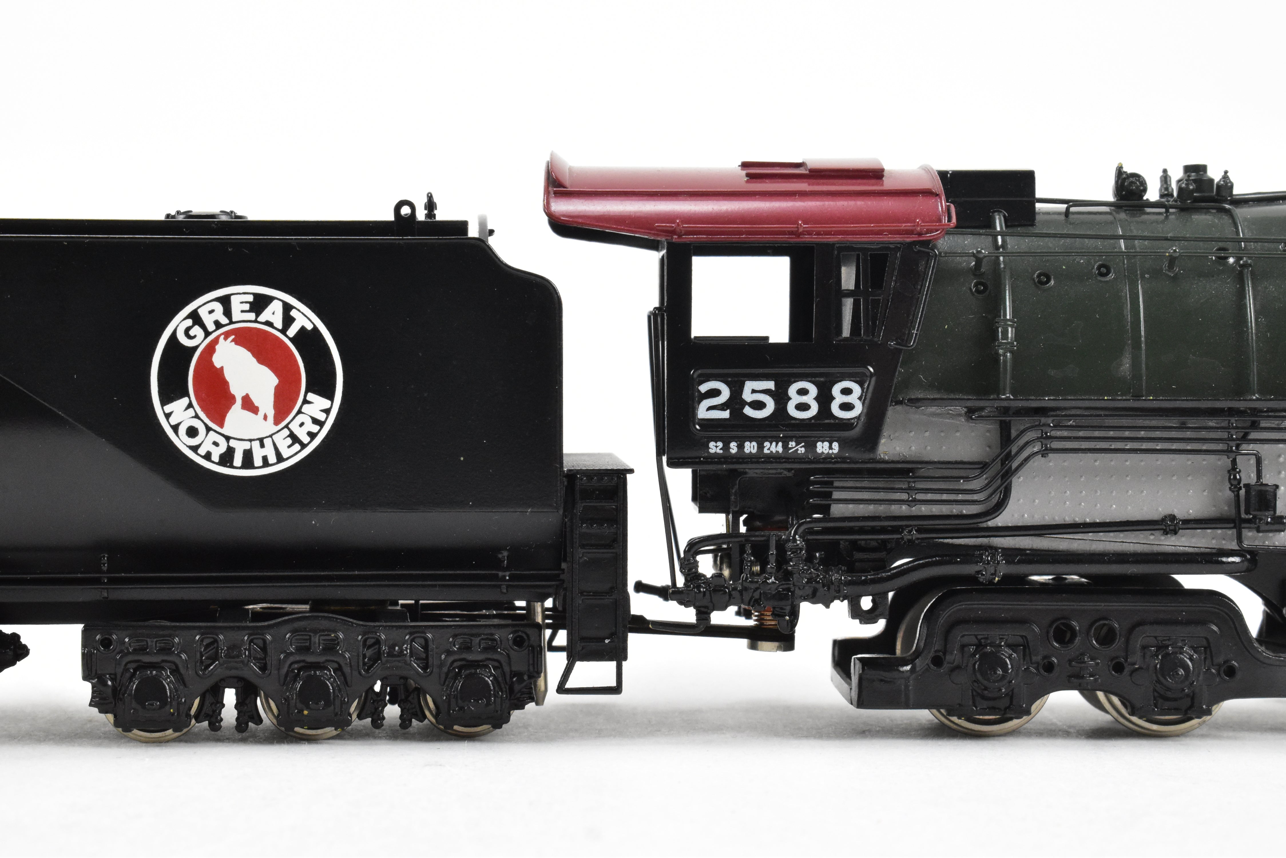 HO Scale Brass Tenshodo GN - Great Northern 4-8-4 Class S-2 Factory Painted Crown Model from the 1976 Production Run #2588