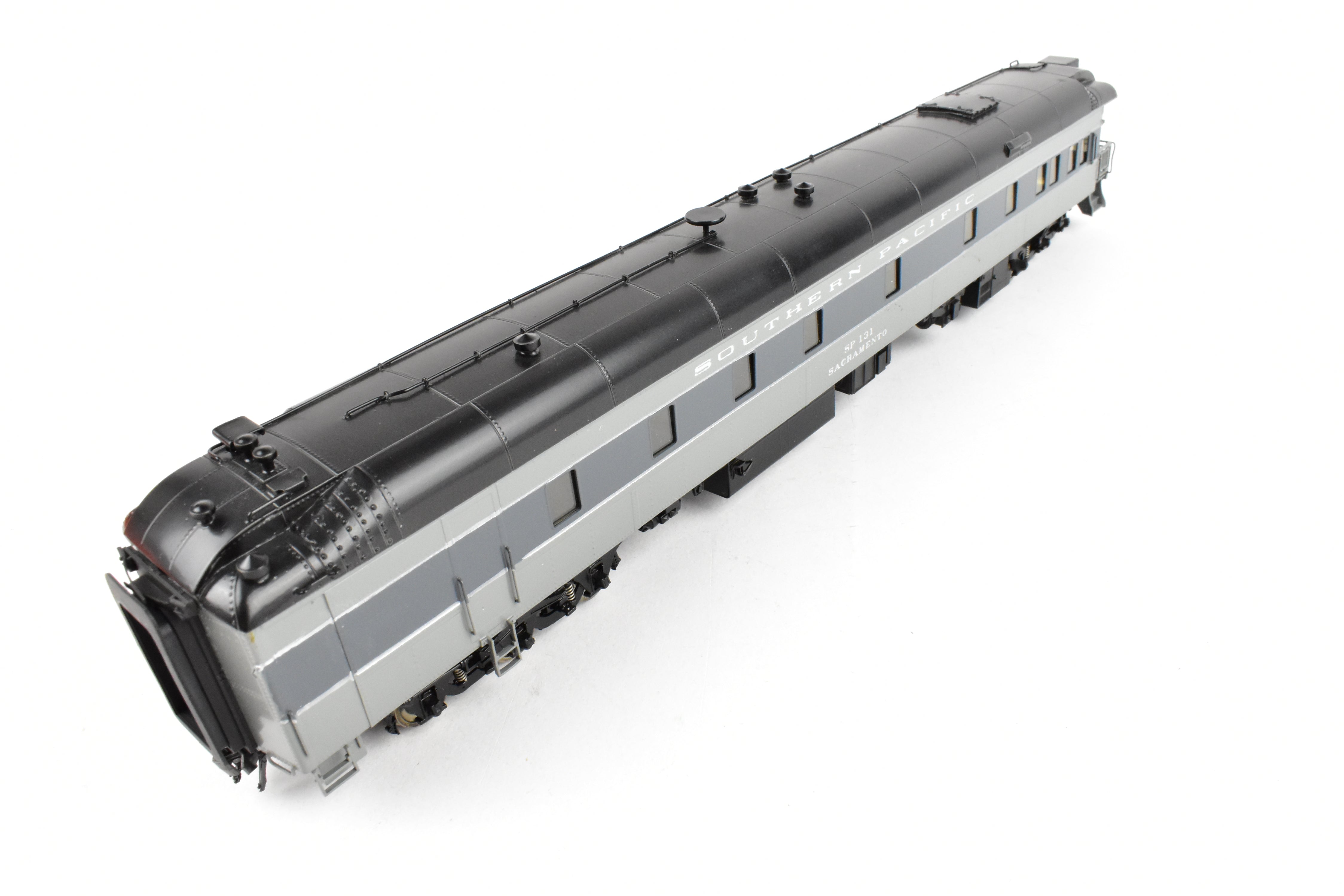 HO Brass Precision Scale Co. Southern Pacific Sacramento Business Car in Factory Two-Tone Gray