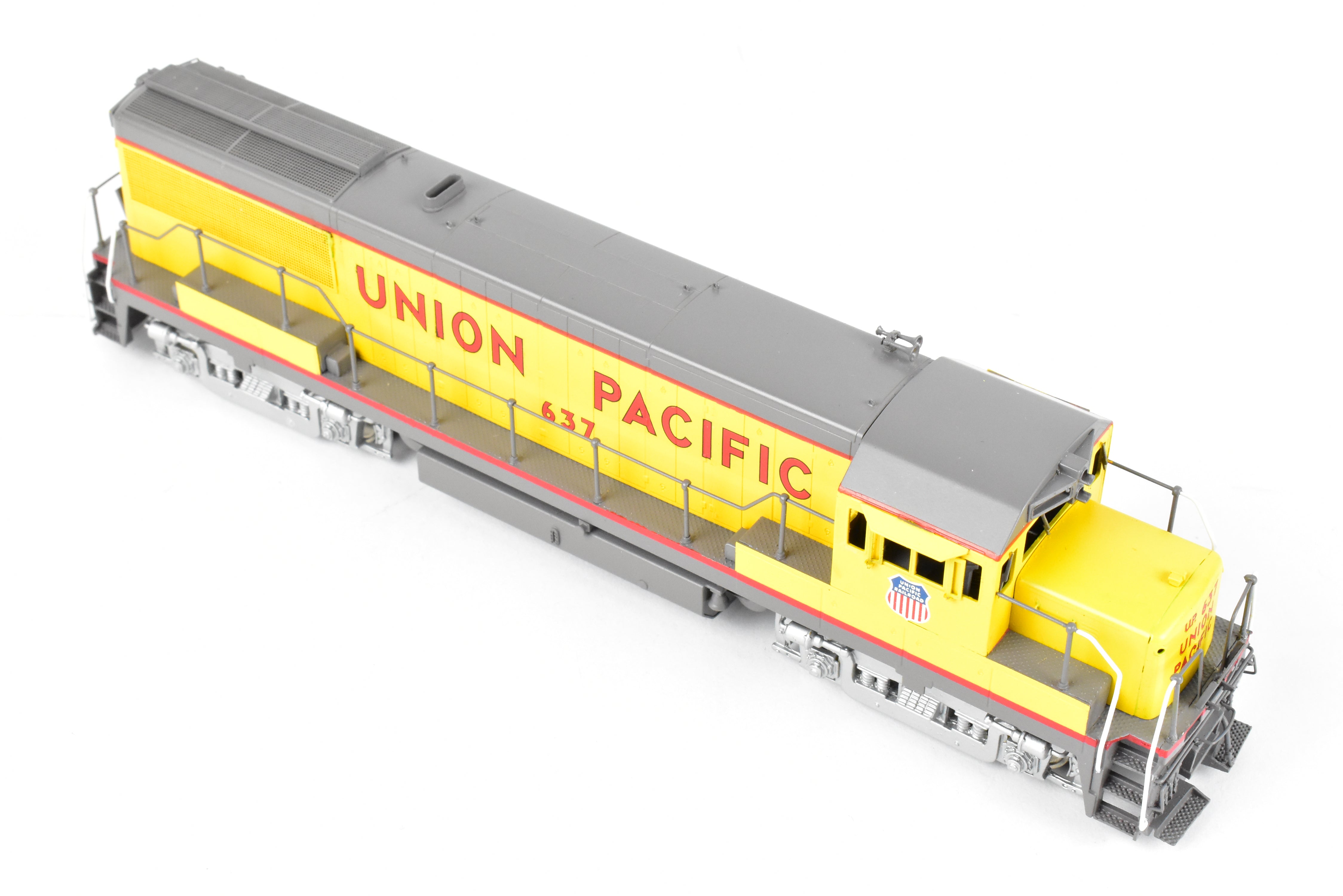 HO Scale Brass Model Train - Union Pacific GE U25B 2500 HP Low Hood (Intermediate) - Oriental Limited Edition, FP No. 637