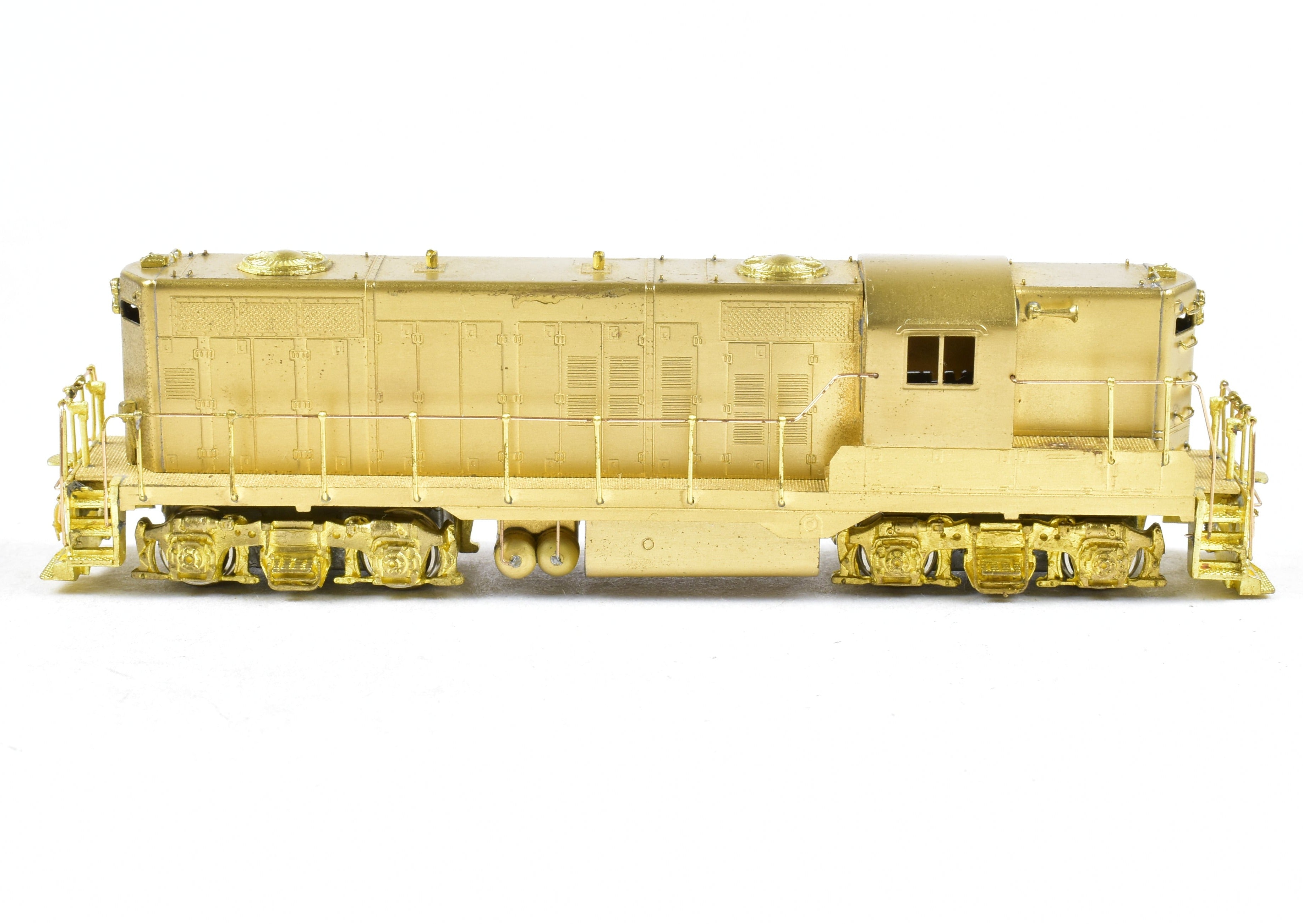 N Scale Brass Hallmark EMD GP - 9 Standard with Removable Dynamic Brakes