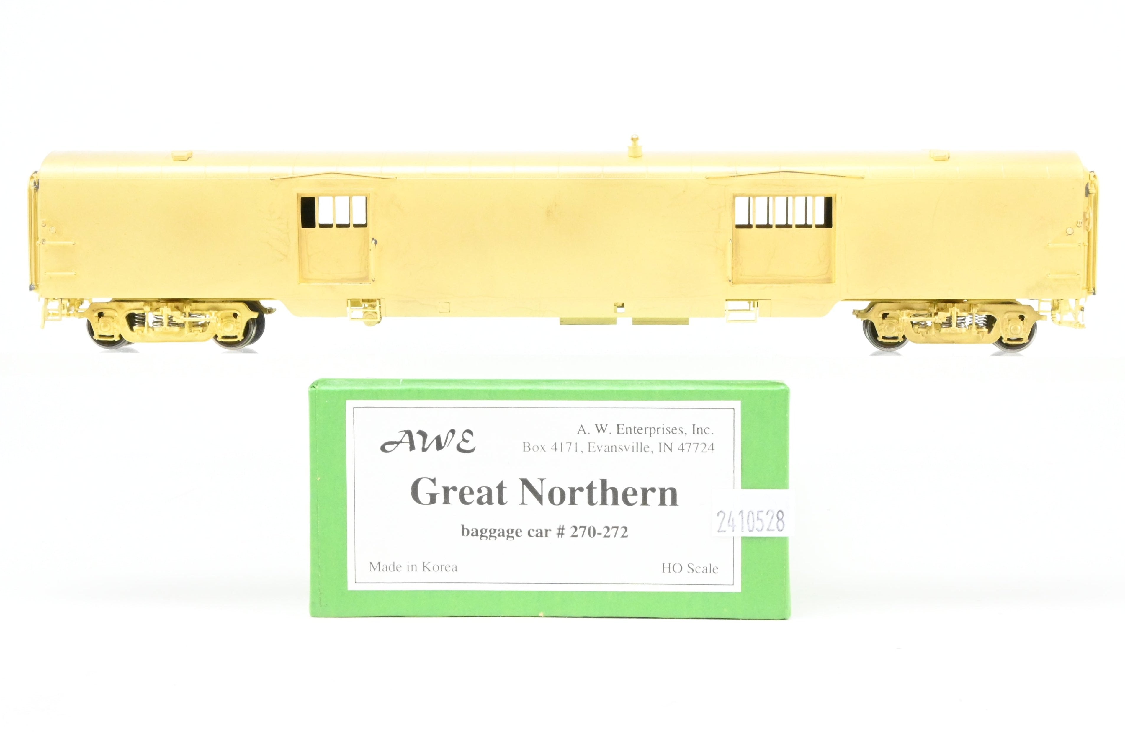 HO Scale Brass Model Great Northern Streamlined Baggage Car #270 - 272 by A. W. Enterprises
