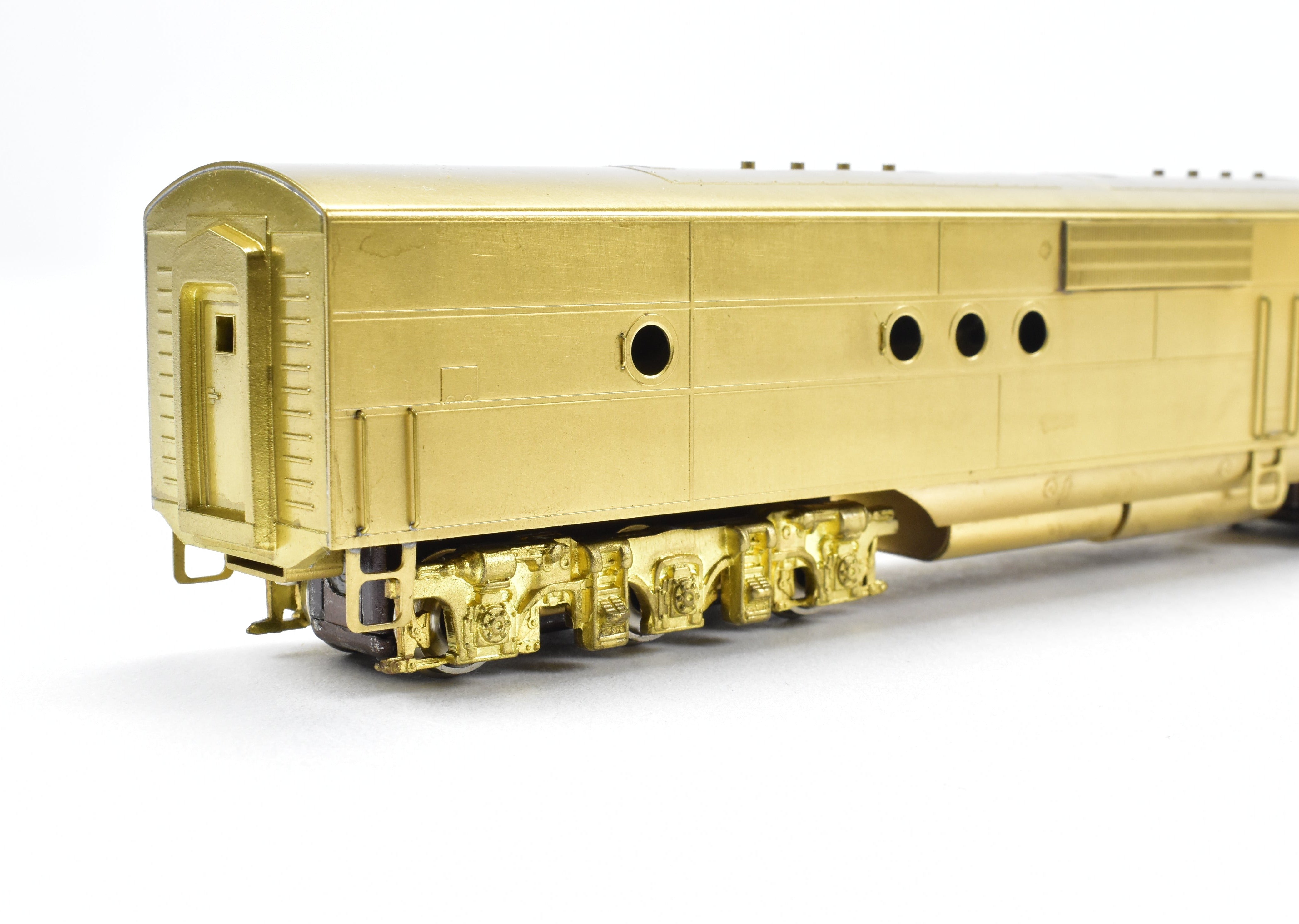 HO Scale Brass Oriental Limited C&NW/UP/SP Cities Model Trains with EMD E2B Powered Engine