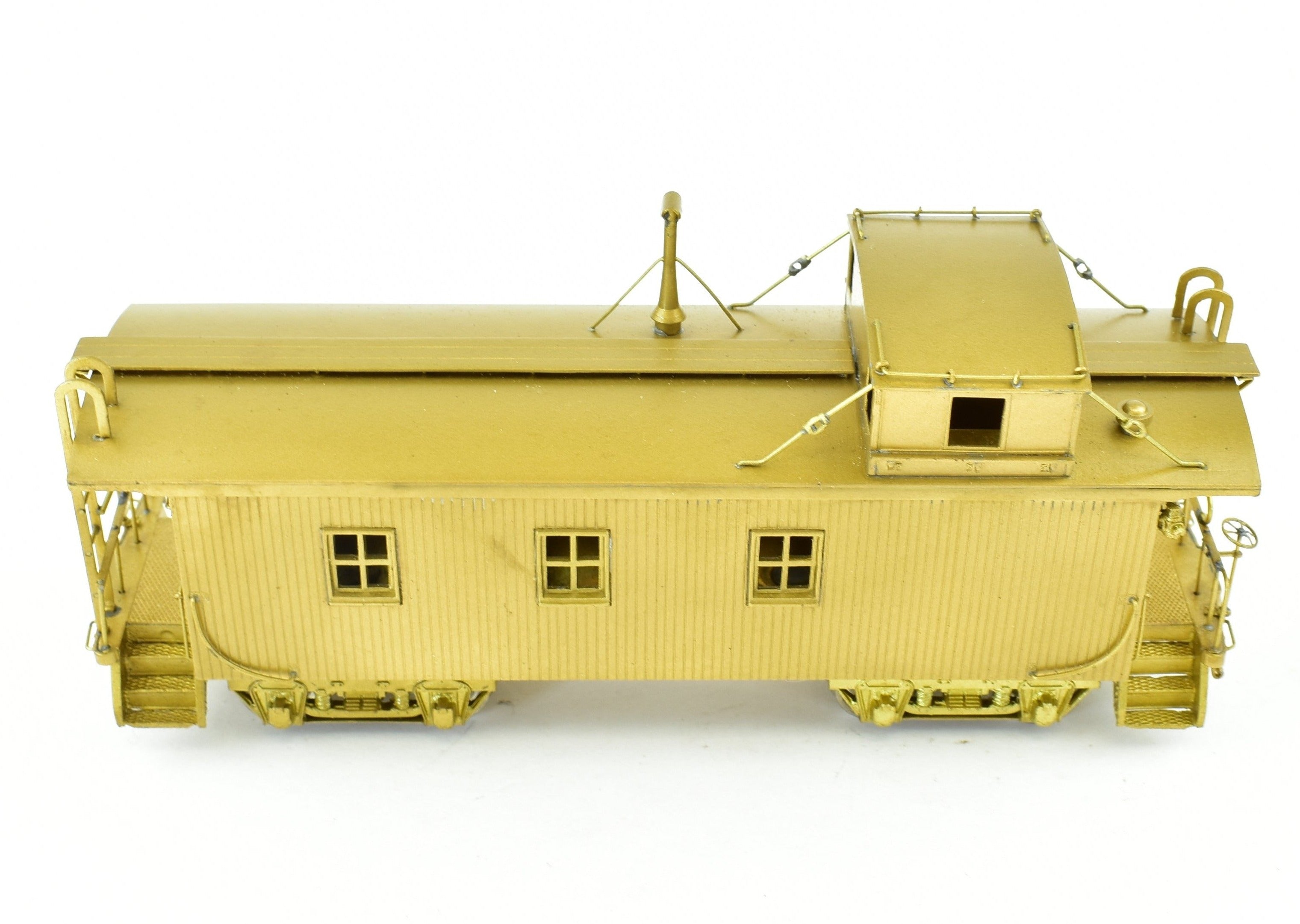 HO Scale Brass Model of Oriental Limited CB&Q - Burlington Route NE - 1 28 - foot Wood Caboose for Model Trains