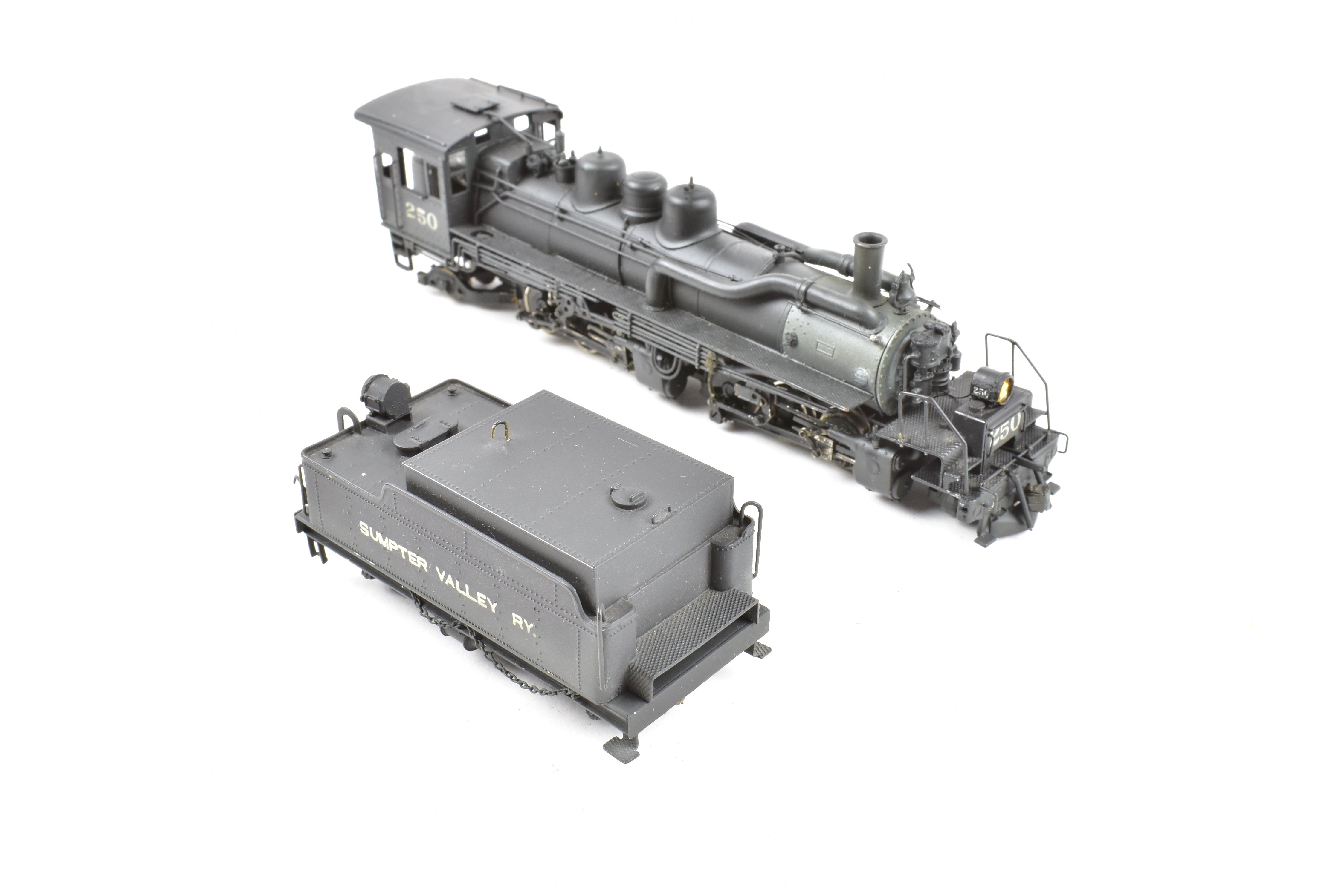 HOn3 Scale Brass Pacific Fast Mail (PFM) - United Sumpter Valley No 250 2-6-6-2 Mallet Steam Locomotive Model with Custom Painting