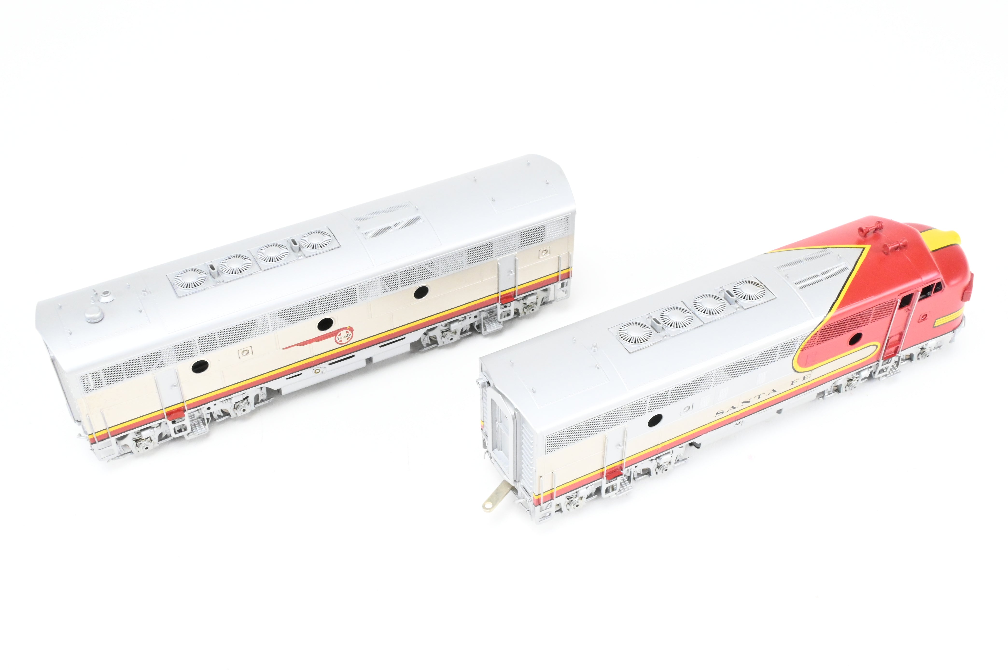 High - Quality HO Scale Brass Oriental Limited ATSF - Santa Fe EMD F3 Phase II/III 1500 HP A/B/B/A Set with Factory - Applied Plating and Painting for Model Train Enthusiasts
