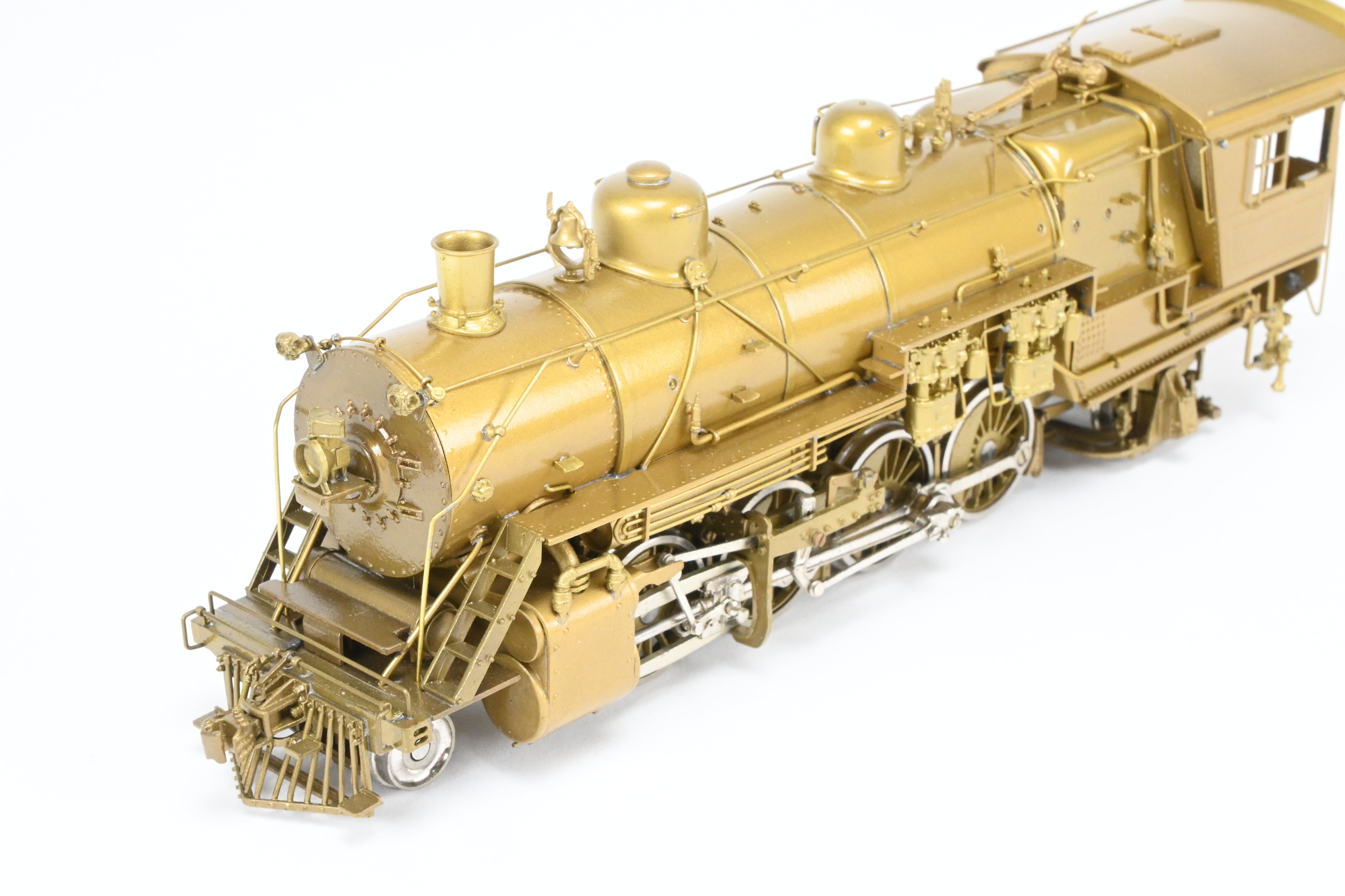 HO Scale Brass PFM SKI Great Northern O - 1 2 - 8 - 2 3000 Series Rectangular Tender Model