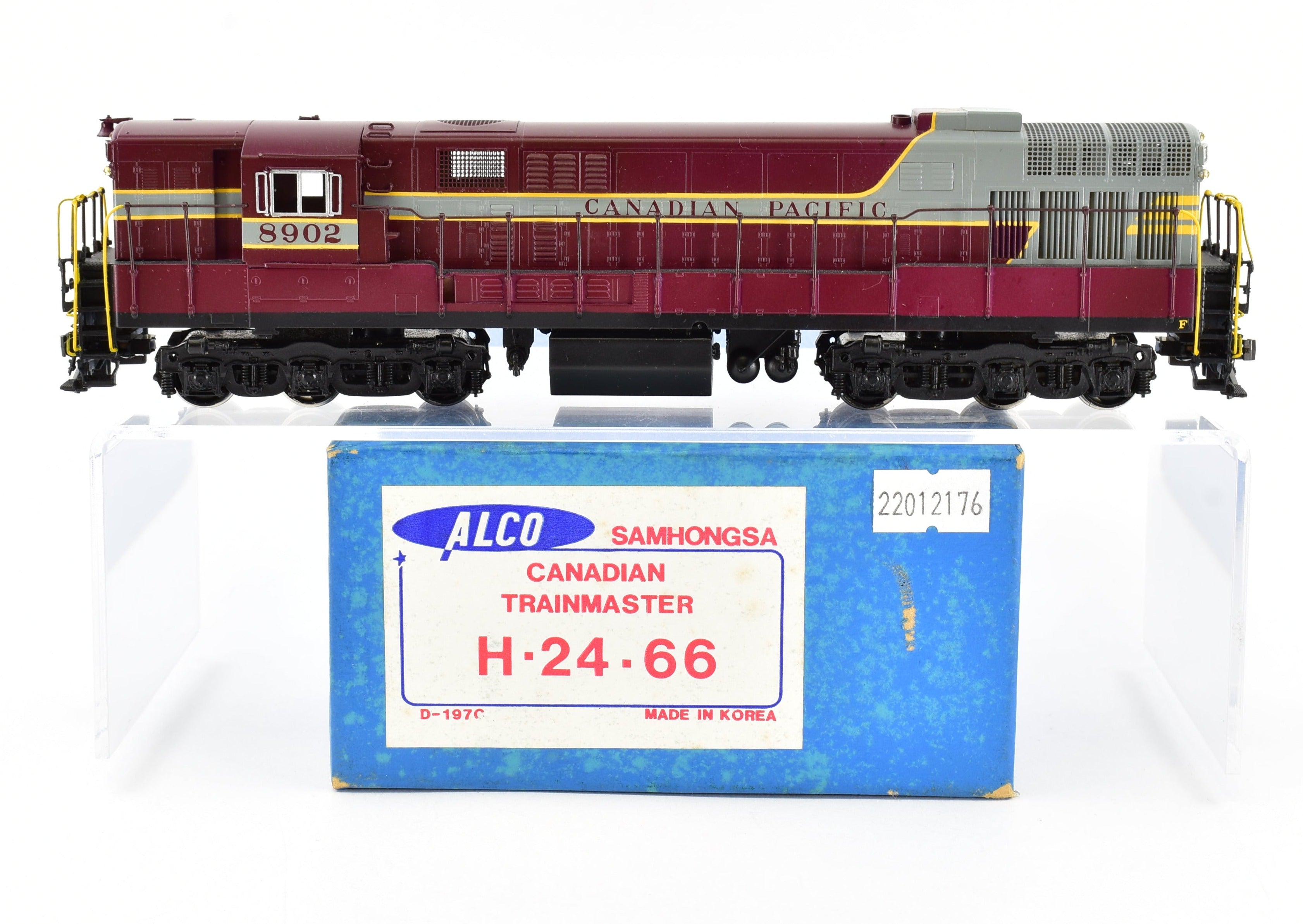High - Quality HO Scale Brass Alco Model Train of Canadian Pacific Fairbanks Morse FM H - 24 - 66 Professionally Painted No. 8902 with New Northwest Short Line Gears