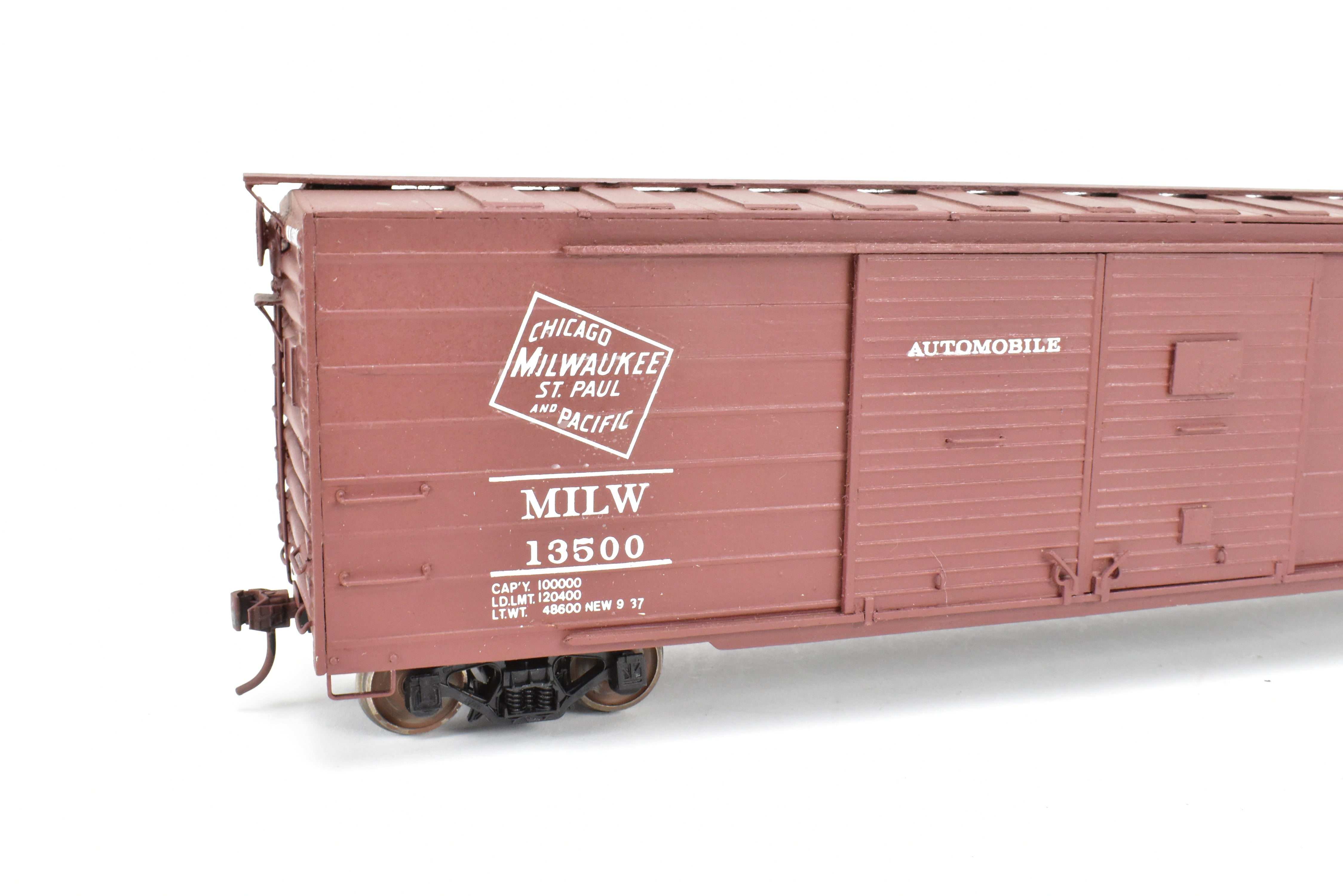 O Scale Model Train Resin Rails Unlimited MILW - Milwaukee Road 50-Foot Double Door Boxcar, Custom-Built and Professionally Painted, Numbered 13500