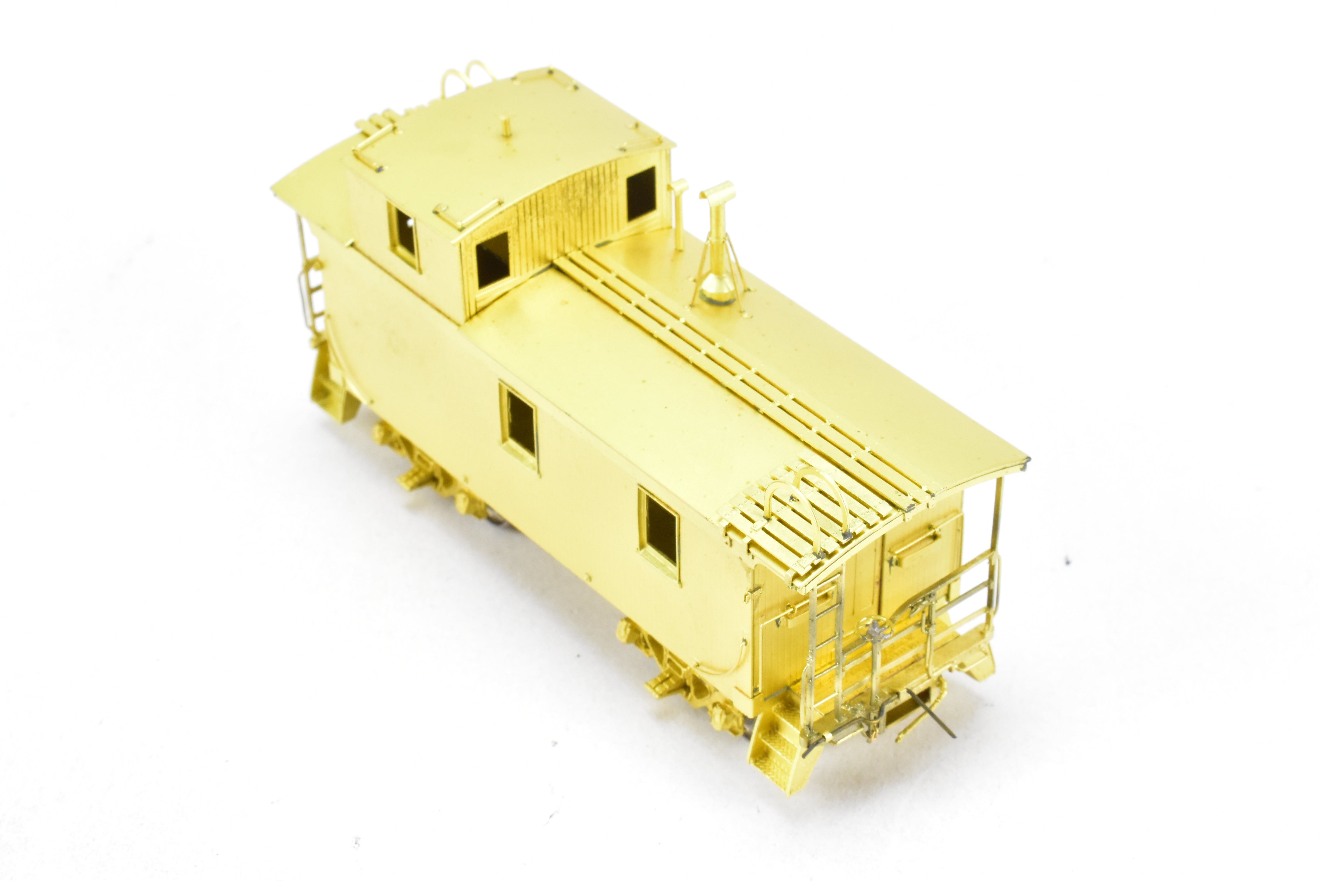 HO Scale Brass Model W&R Enterprises Northern Pacific 24-Foot Wood Caboose #1700 Series from the Steam Era