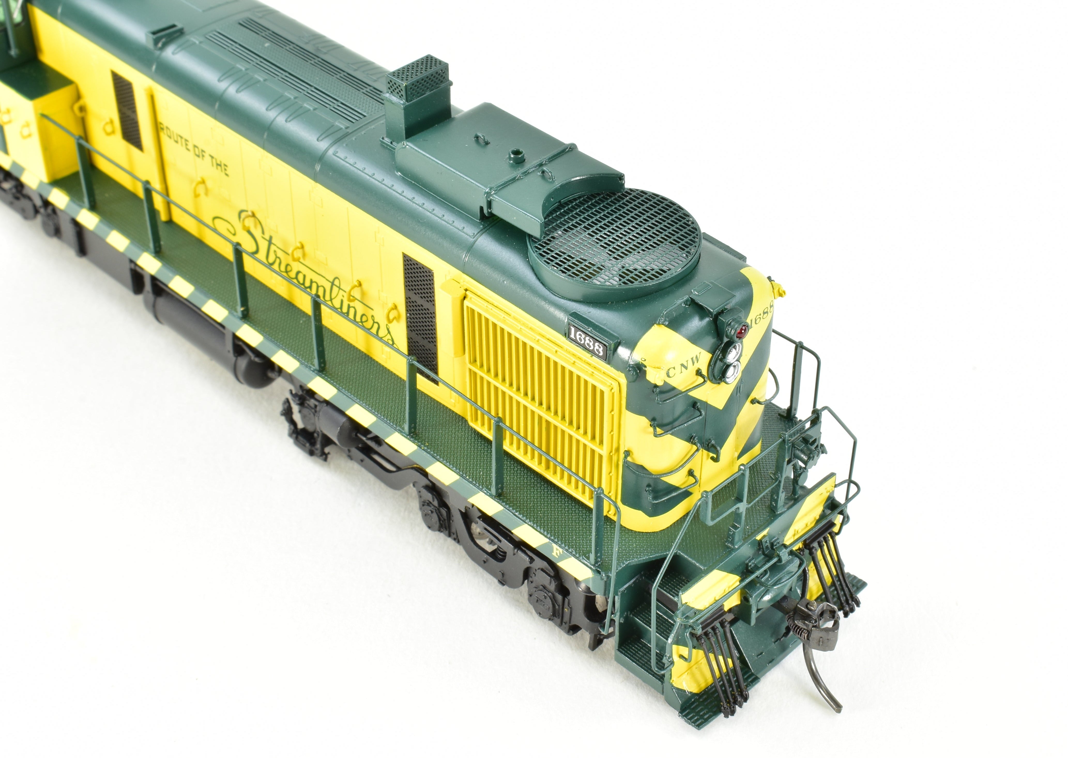 HO Scale Brass OMI ALCo RSD - 5 Phase III Hammerhead FP C&NW Model