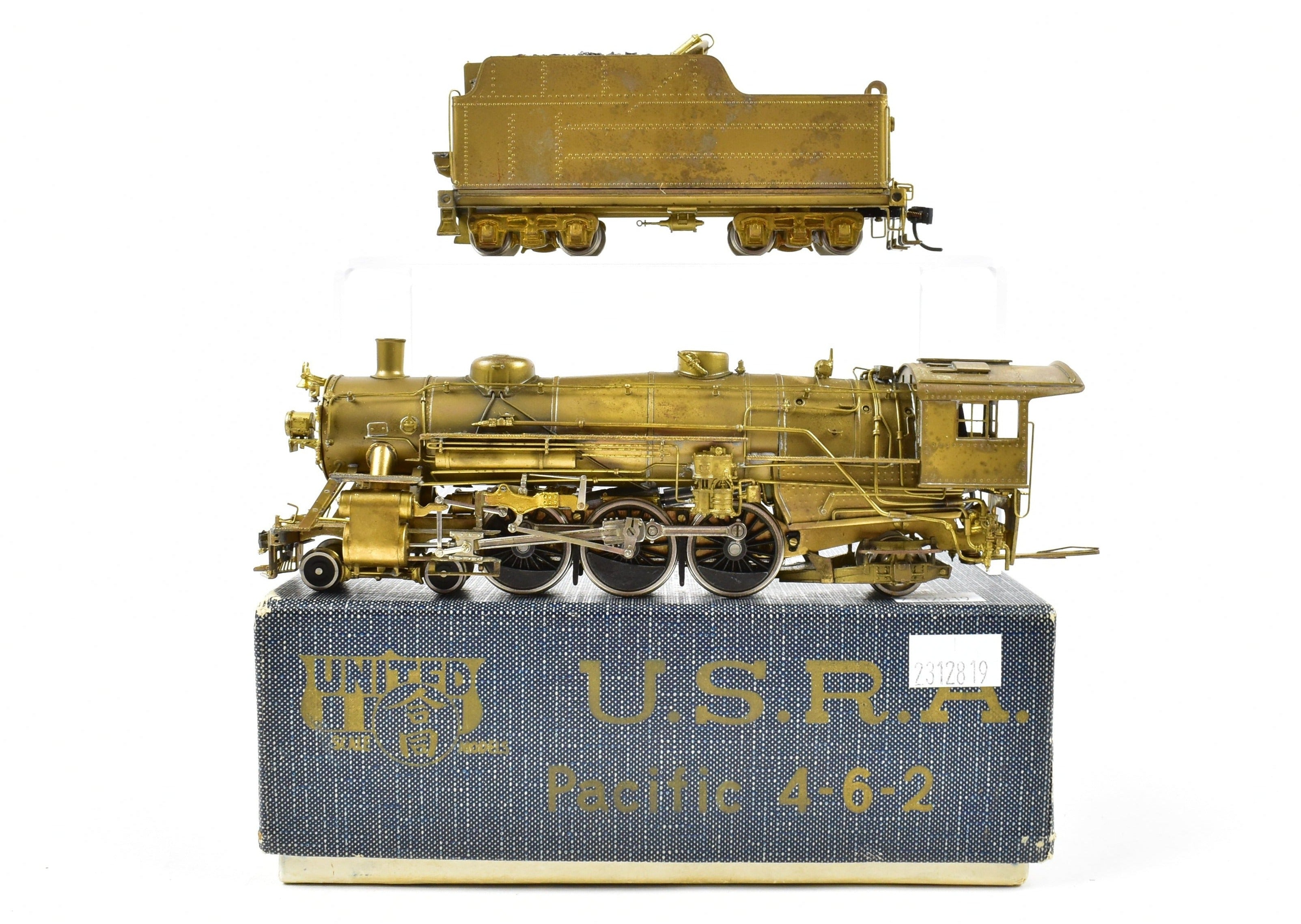 HO Scale Brass Pacific Fast Mail Model - United States Railway Administration Various Roads 4 - 6 - 2 Light Pacific Locomotive from Atlas Industries in Japan