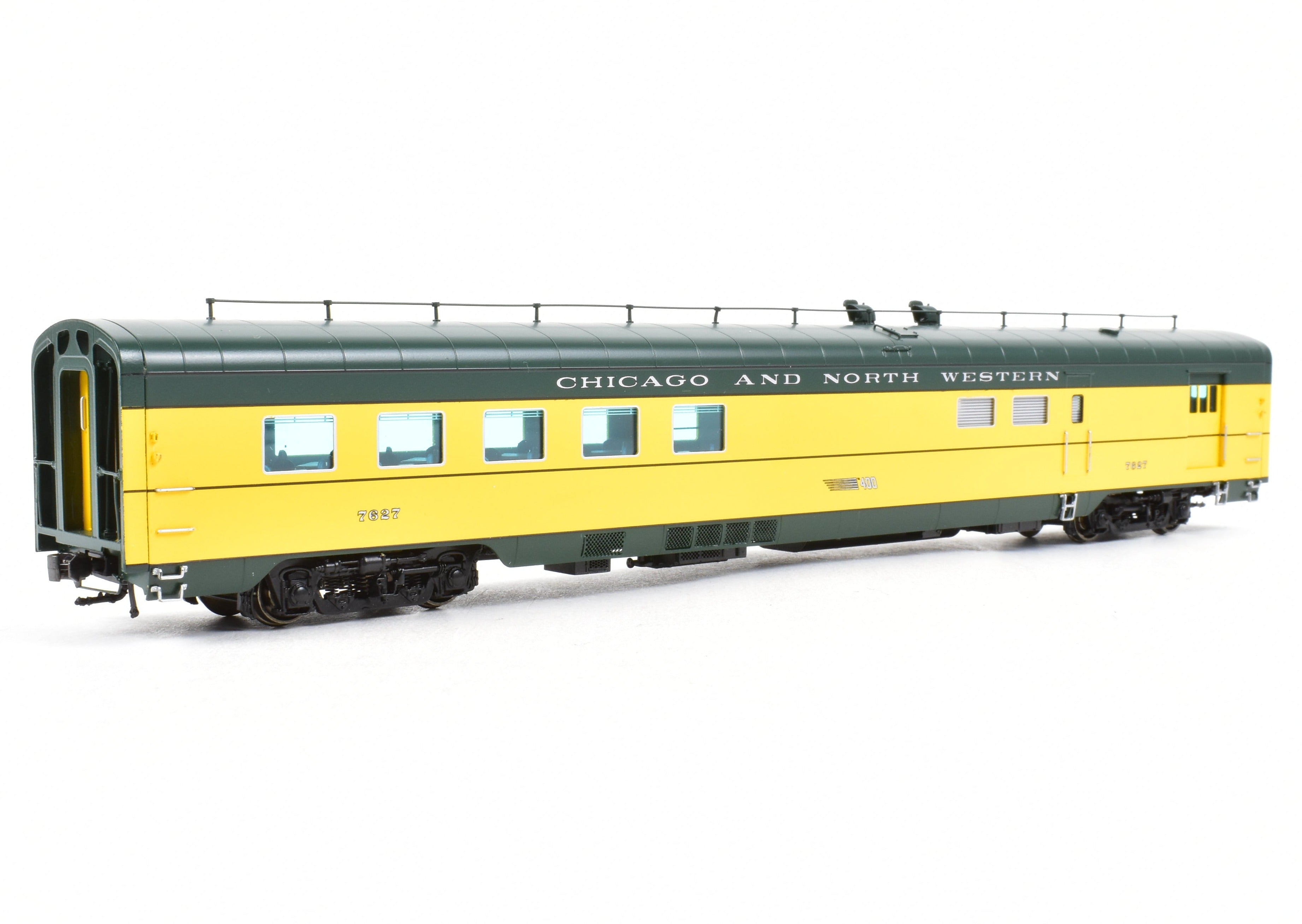 HO Scale Brass Railway Classics Model - Chicago and North Western 400 Baggage Cafe Lounge Car FP, Featuring Road Number 7627