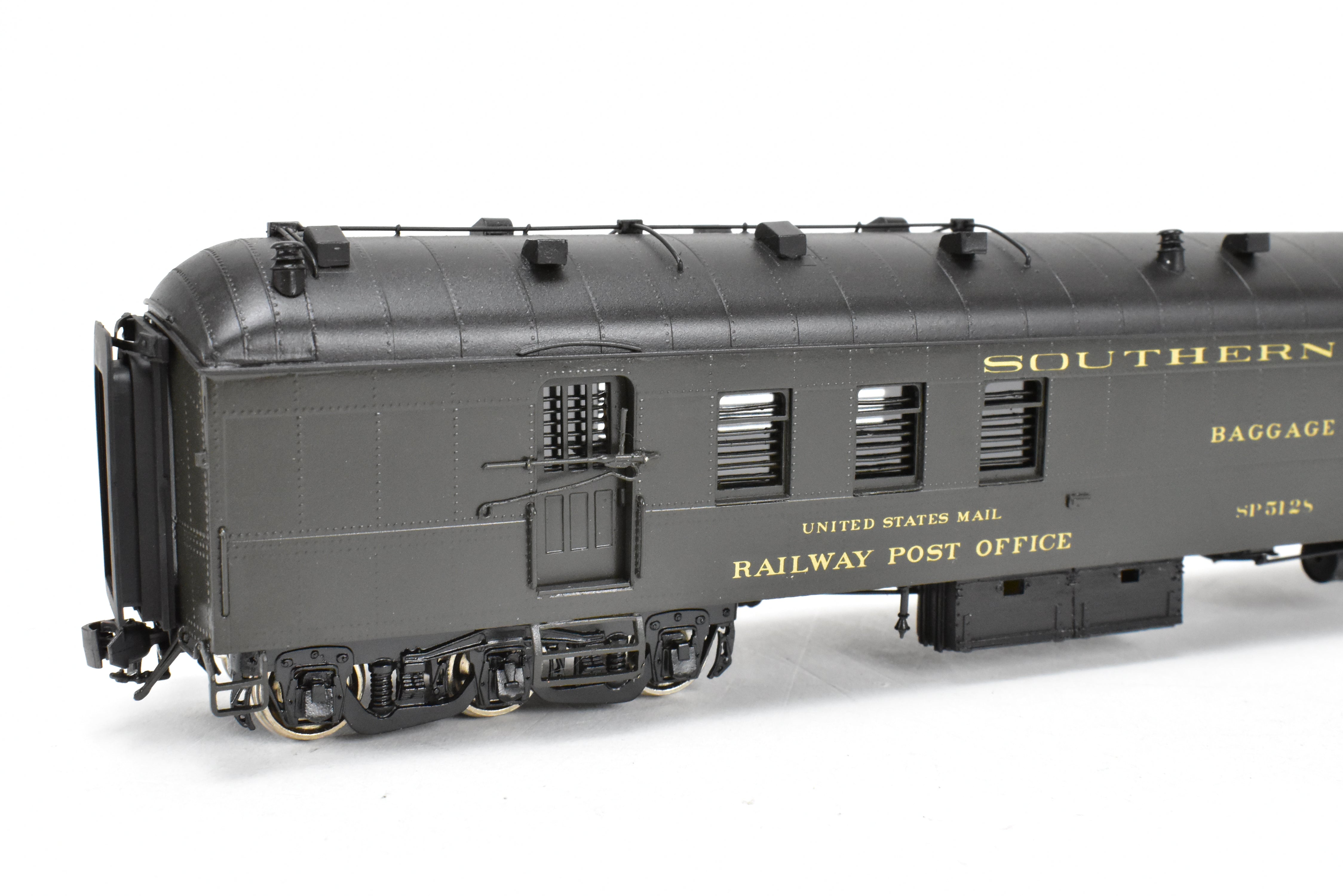 HO Scale Brass Precision Scale Co. Model of Southern Pacific Harriman RPO/Baggage Car 70 - BP - 30 - 2 with Incorrect Packaging