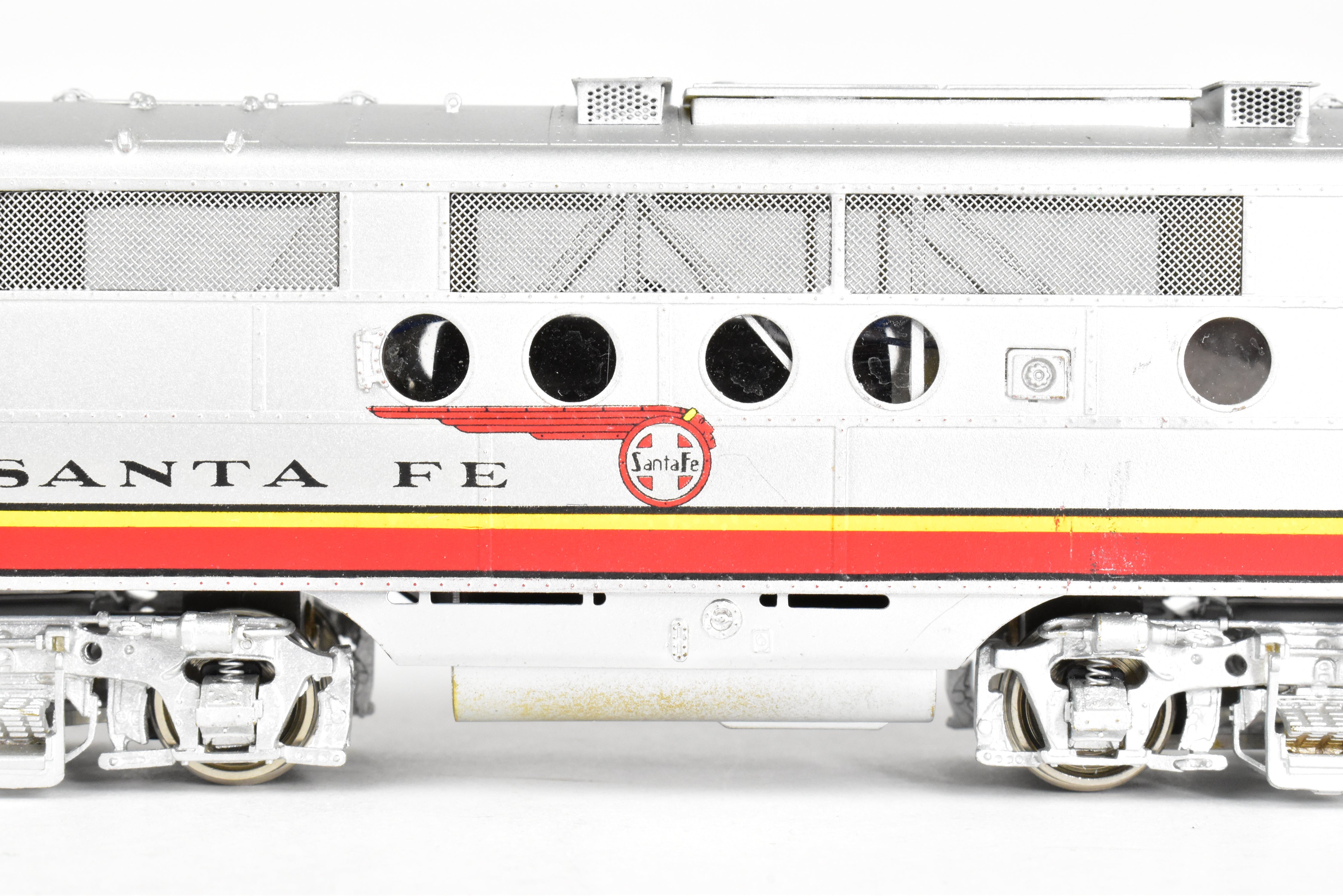 Rare HO Brass OMI ATSF Santa Fe EMD FT B Unit with Warbonnet Paint