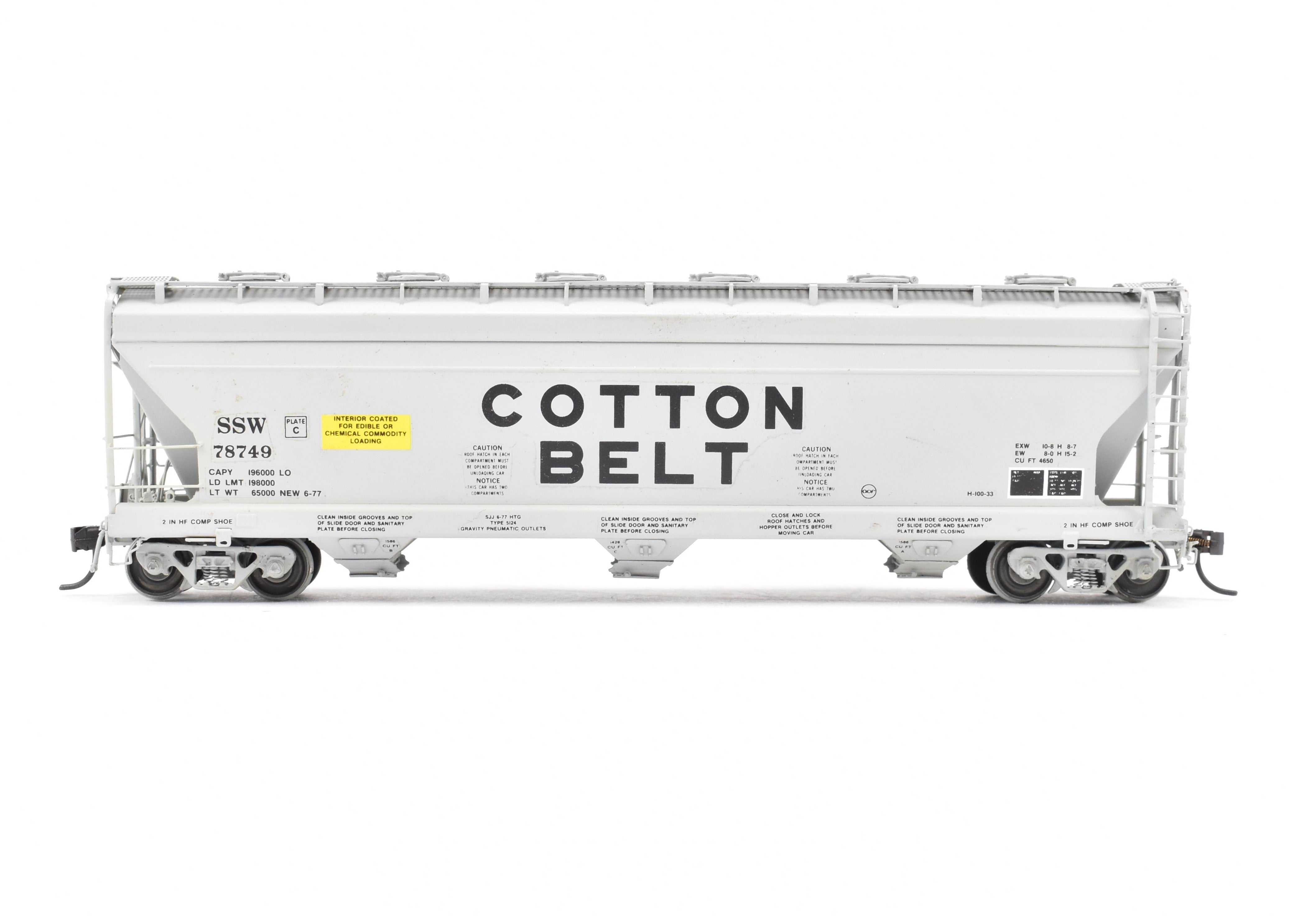 HO Scale Brass Model Train - Overland Models, Inc. (OMI) SSW - Cotton Belt ACF 3 - Bay Centerflow 4650 Covered Hopper with 6 Round Hatches, Car Number CP 78749