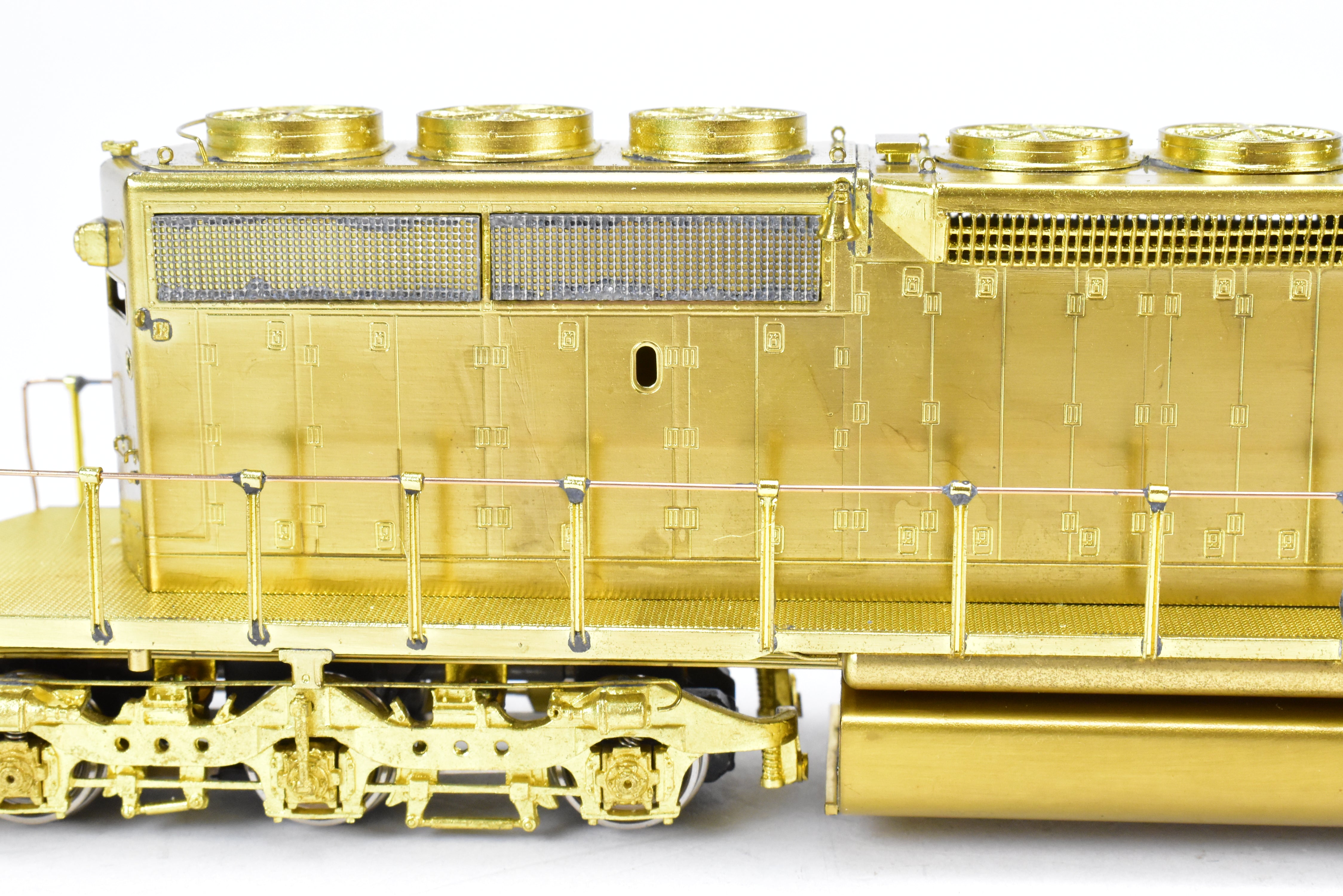 HO Scale Brass Model Trains by Overland Models Inc. - Baltimore & Ohio EMD SD40 - 2 Locomotives Nos. 7600 - 7619 with Extended - Range Dynamic Brakes and Late - style Radiator Screens