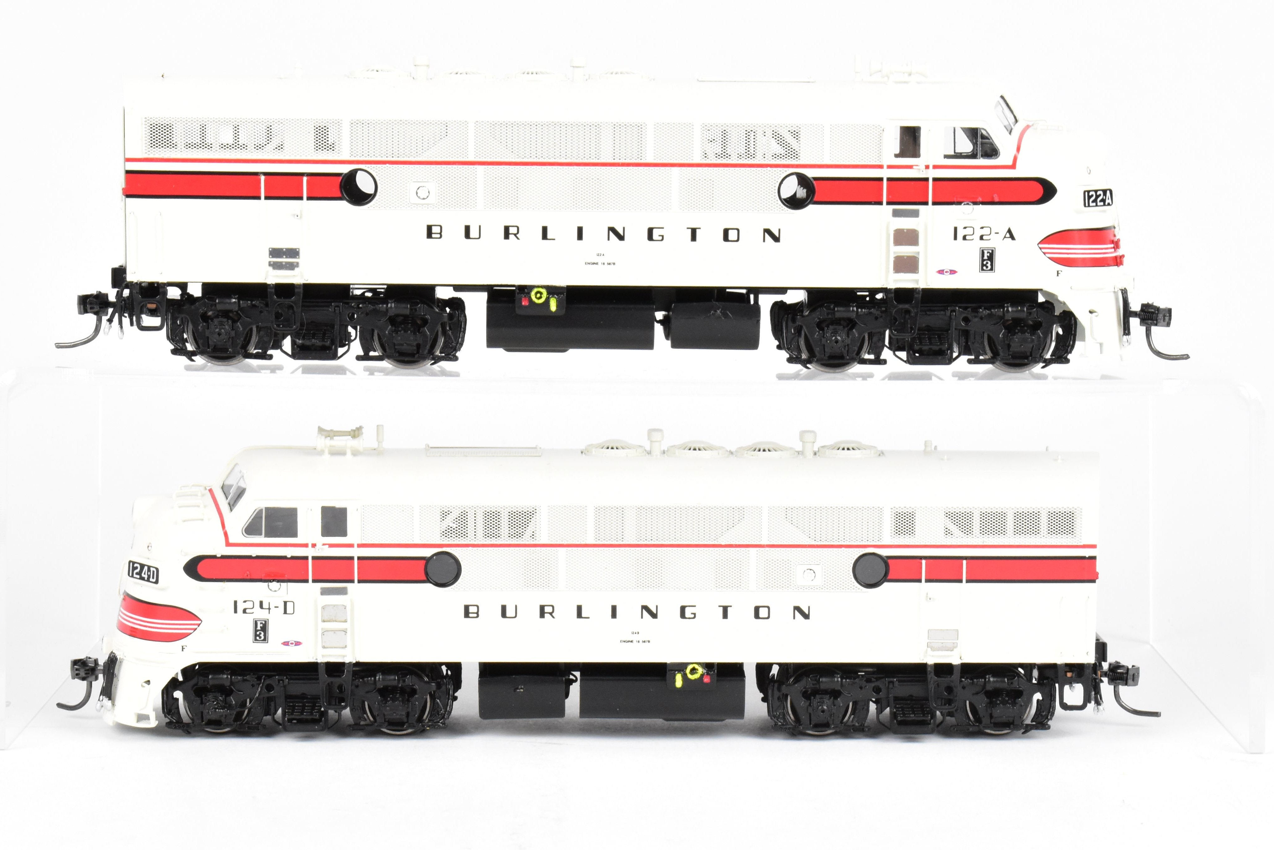HO Scale Brass DVP Division Point EMD F3 A/A Set Factory Painted 122 - A/124 - D