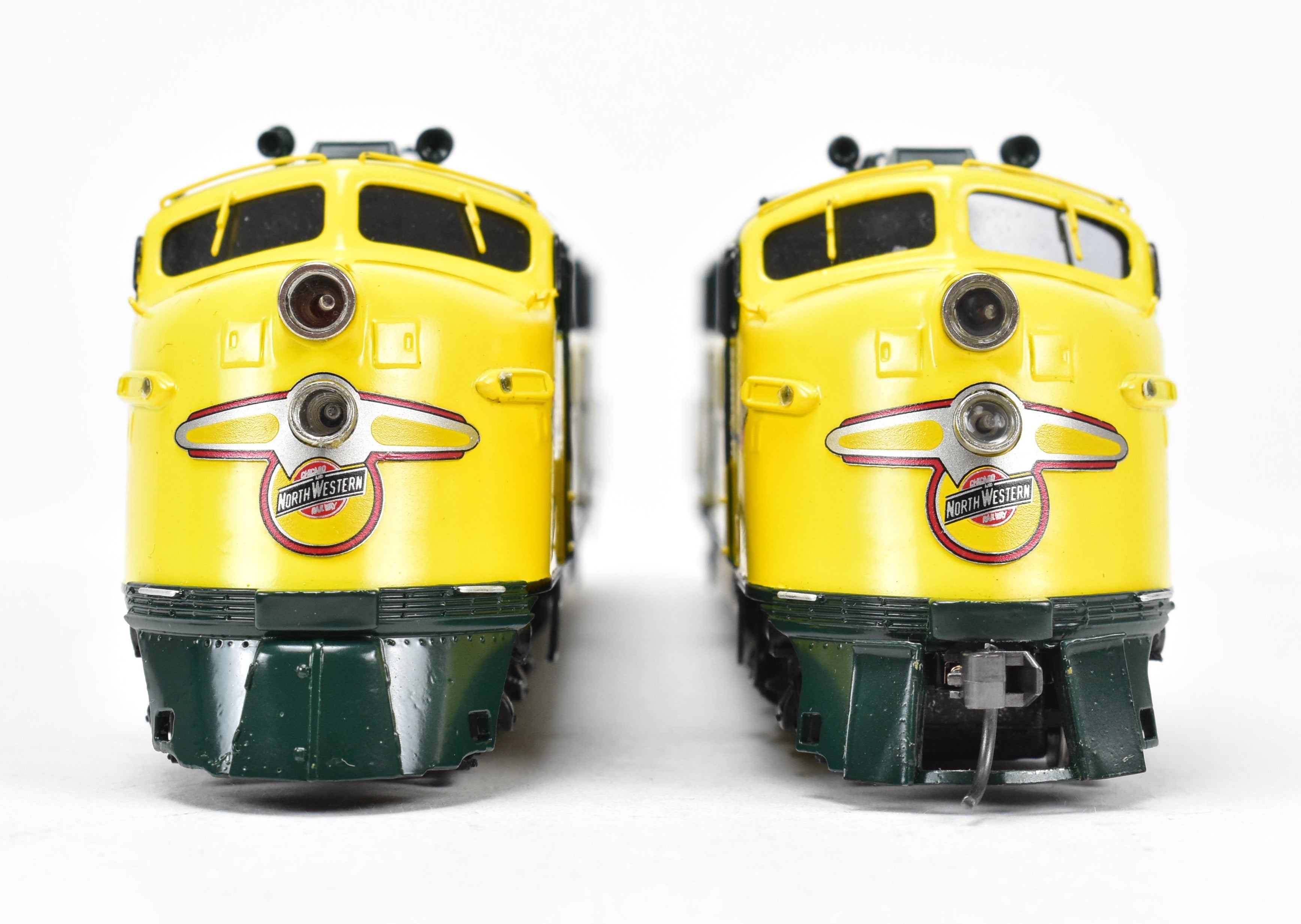 HO Scale Brass CIL - Challenger Imports C&NW EMD E6 A/A Set Locomotives