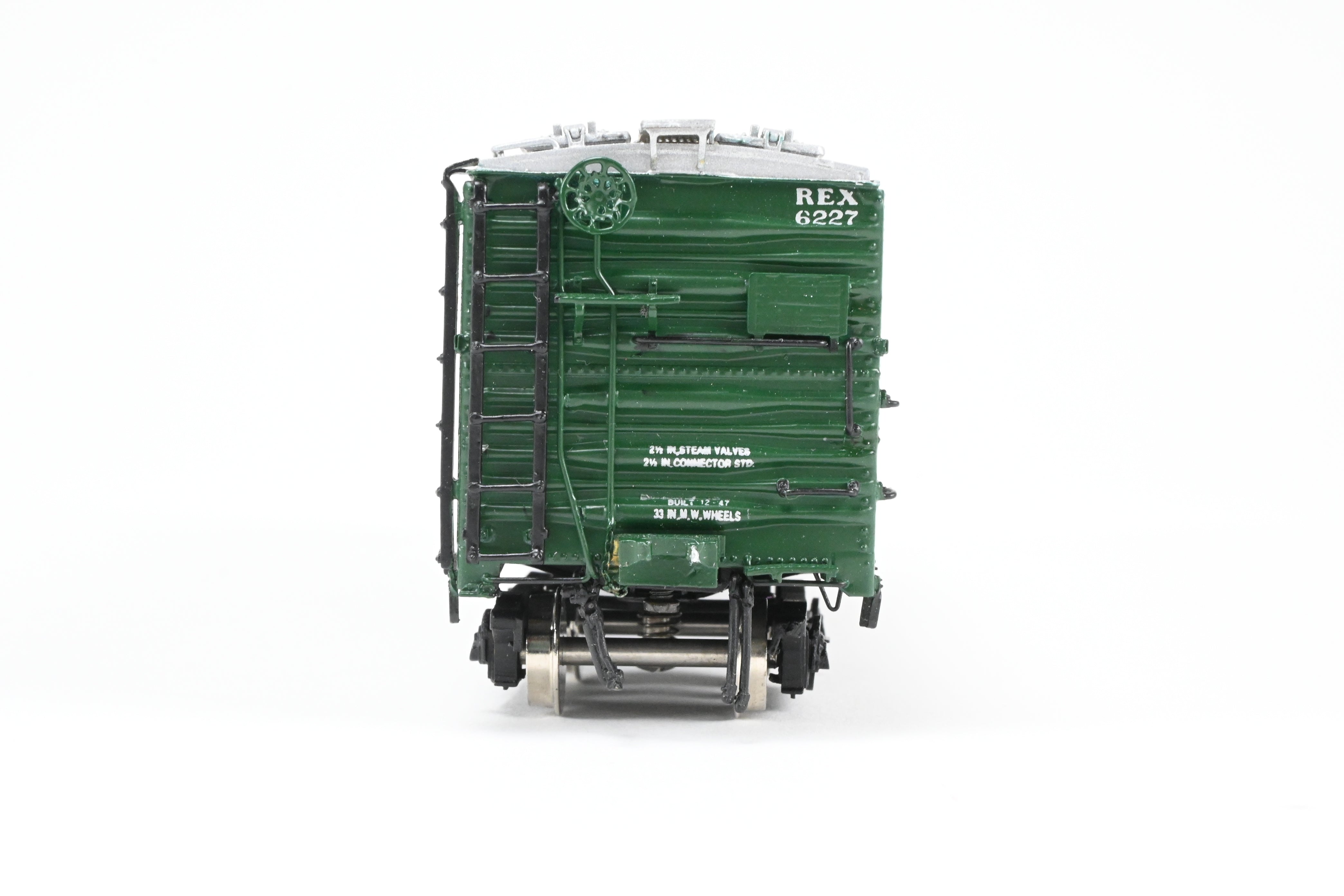1993 HO Brass Challenger Imports 52' Steel Express Refrigerator Car