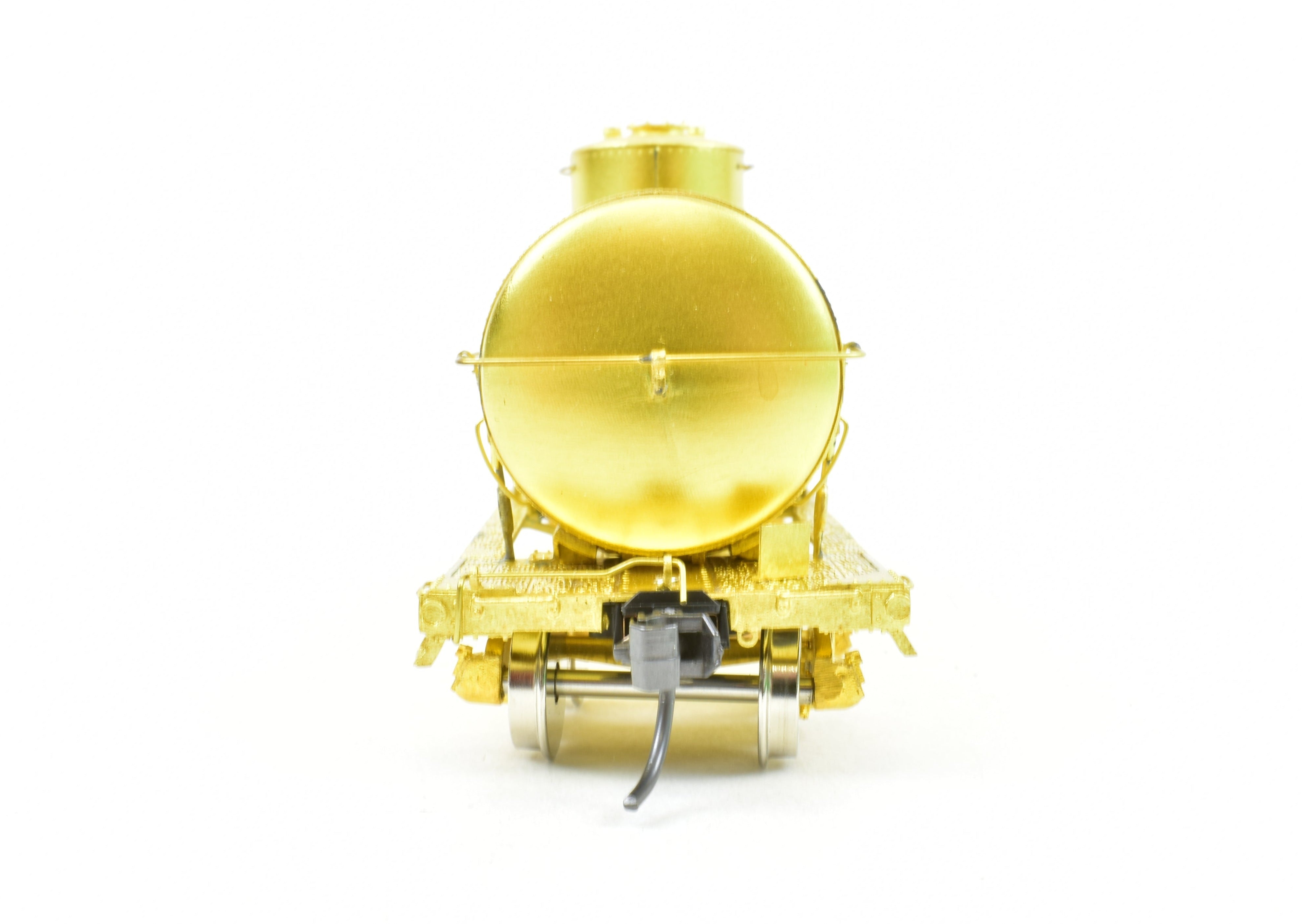 HO Scale Brass OMI - Overland Models, Inc. Various Roads UTLX 10,000 Gallon Tank Car Model for Model Trains Enthusiasts