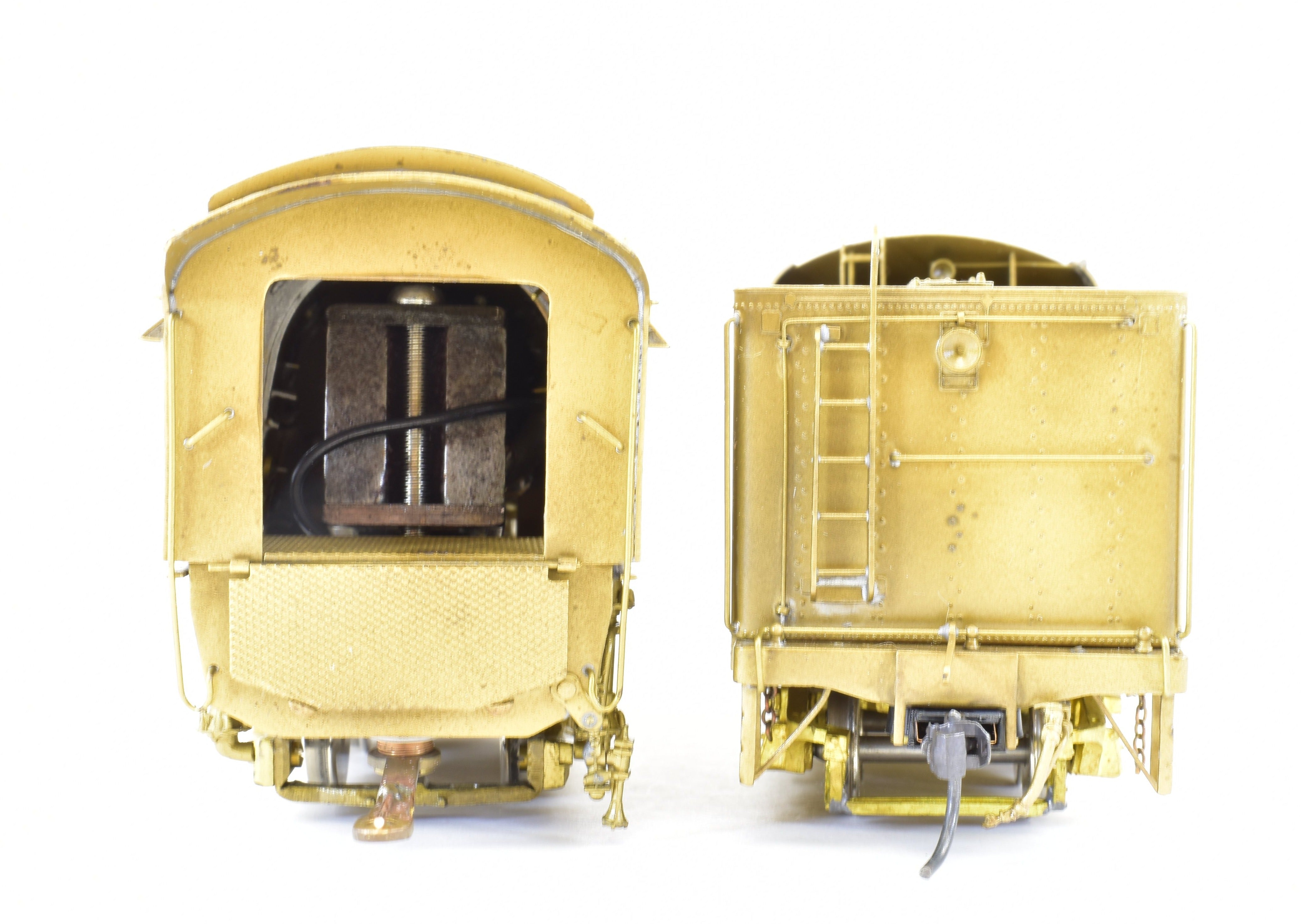 High - Quality HO Scale Brass Pacific Fast Mail (PFM) Model Train - United C&O, Chesapeake & Ohio 2 - 8 - 4 Alco Kanawha, 1977 Edition