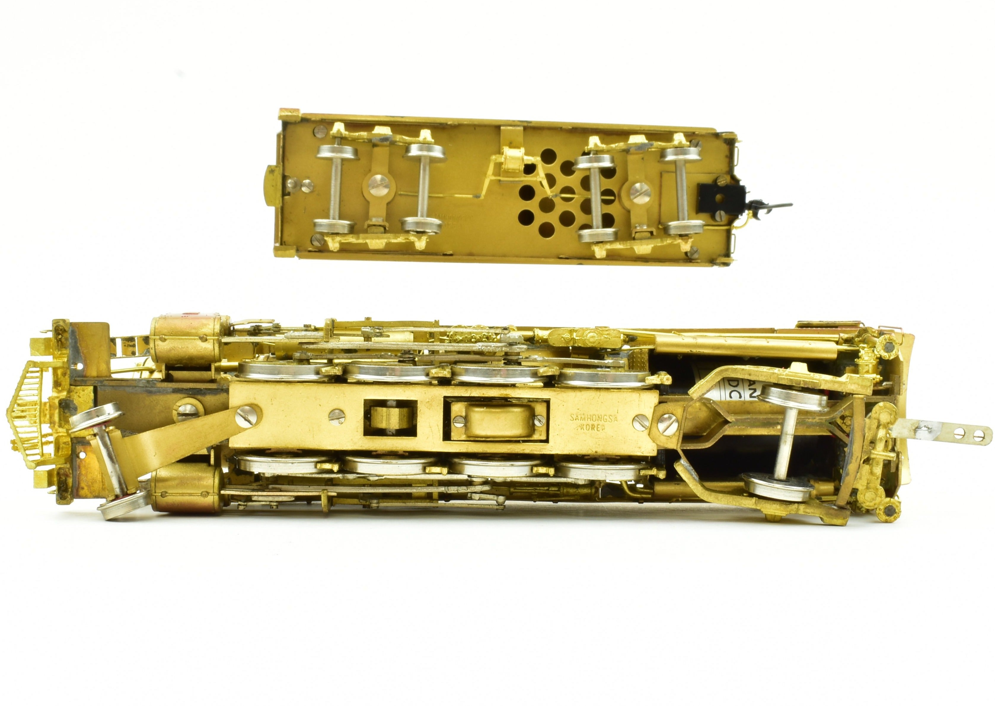 HO Scale Brass Key Imports Model of Nashville Chattanooga & St. Louis #650 2-8-2 Mikado Steam Locomotive