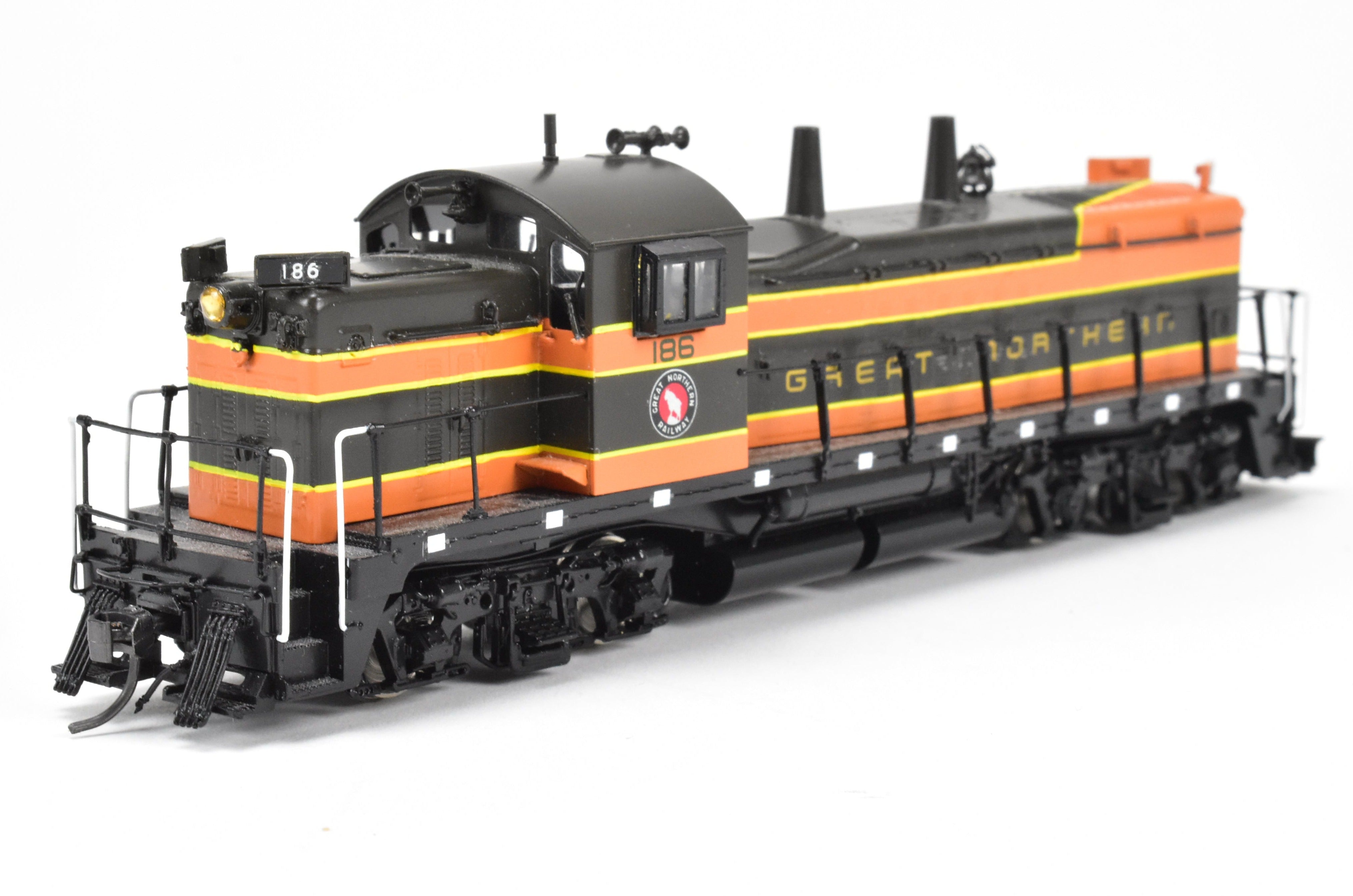 HO Scale Brass Model Train - Overland Models Inc. (OMI) Great Northern EMD NW - 5 Modernized Pro - Painted Locomotive No. 186