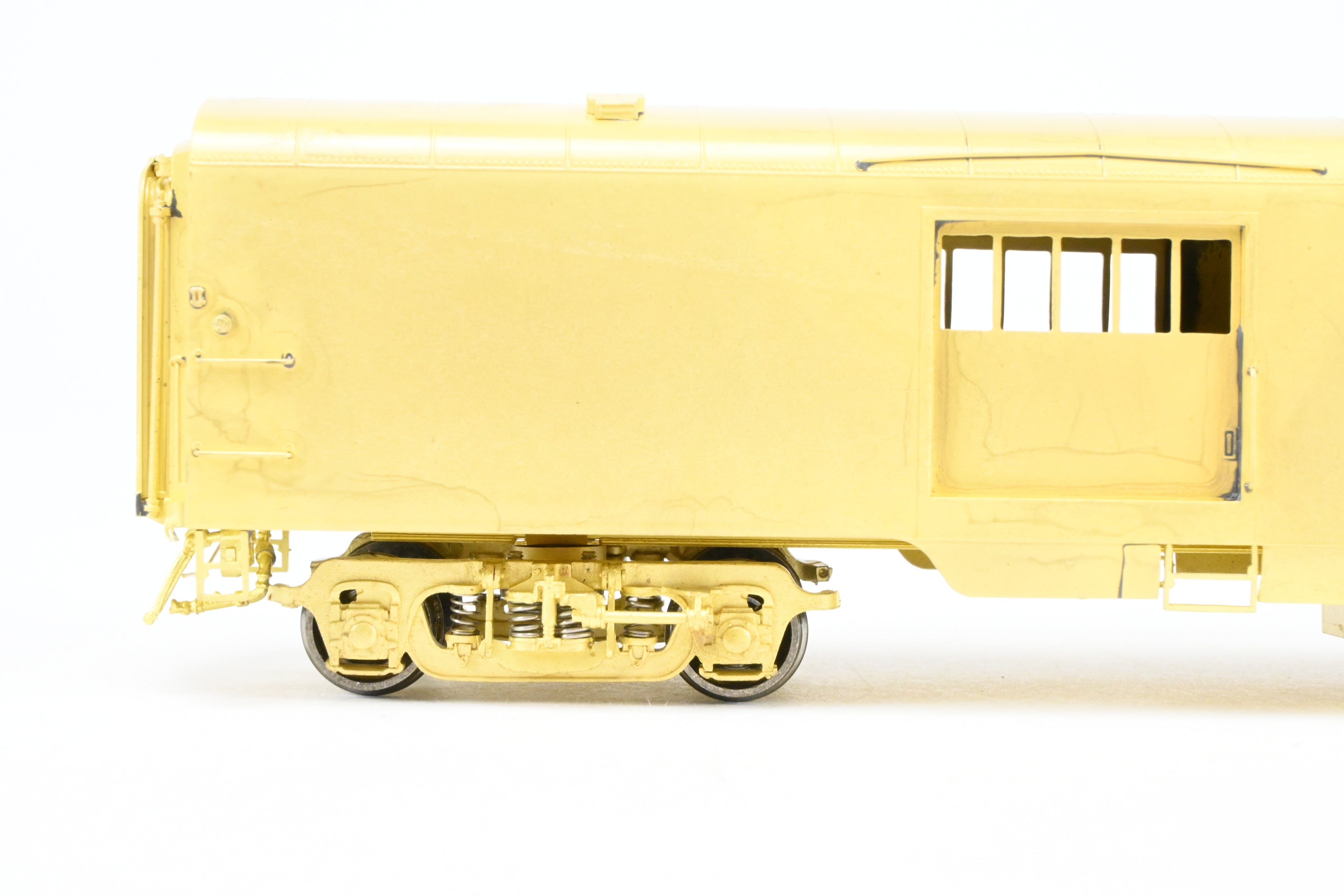 HO Scale Brass Model Great Northern Streamlined Baggage Car #270 - 272 by A. W. Enterprises