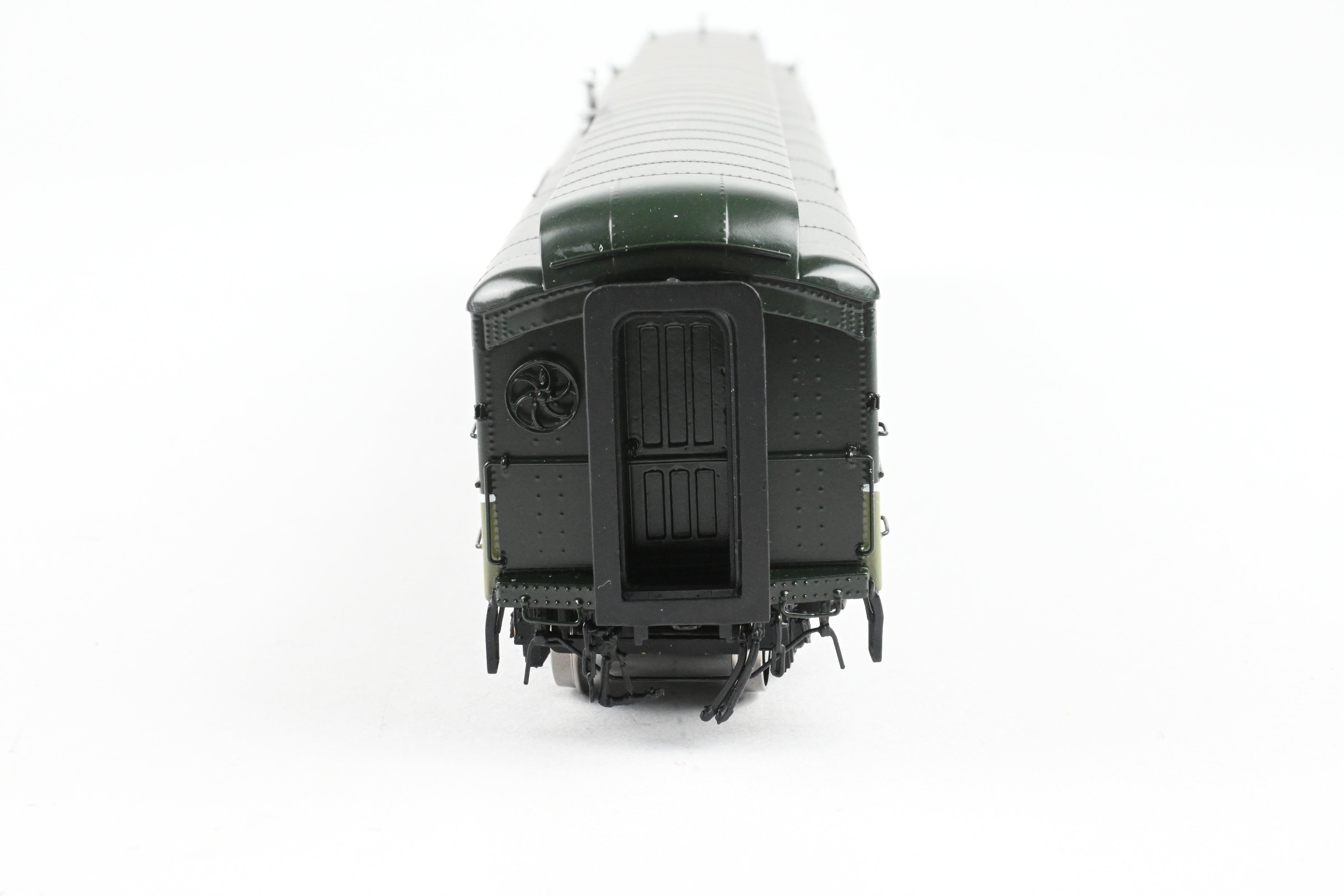 HO Scale Brass Northern Pacific Baggage Car No. 1505 by W&R Enterprises, Factory Painted Loewy
