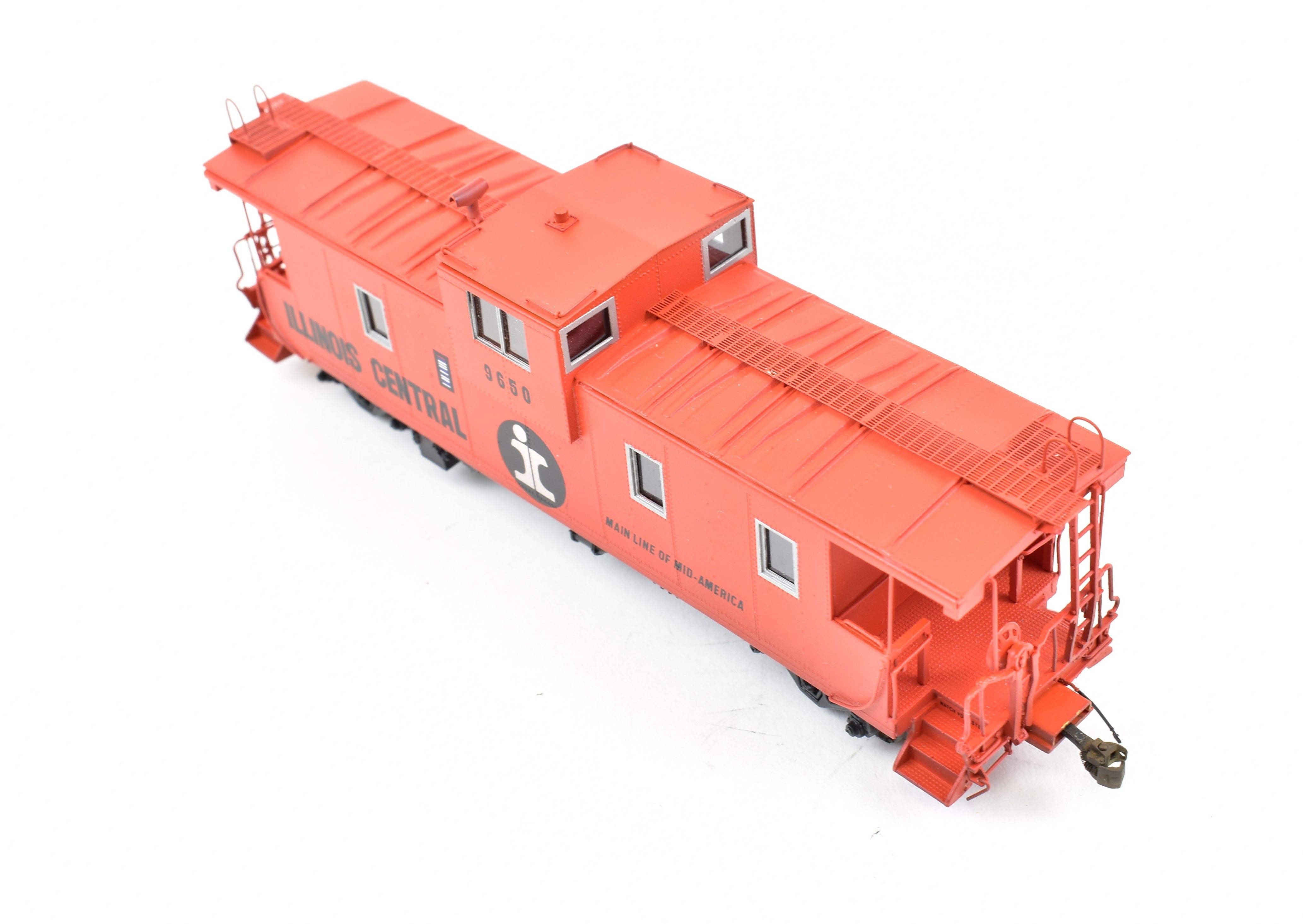 HO Scale Brass Model - Overland Models, Inc. Illinois Central Extended Vision Centrallia Shops Caboose Professionally Painted by OMI