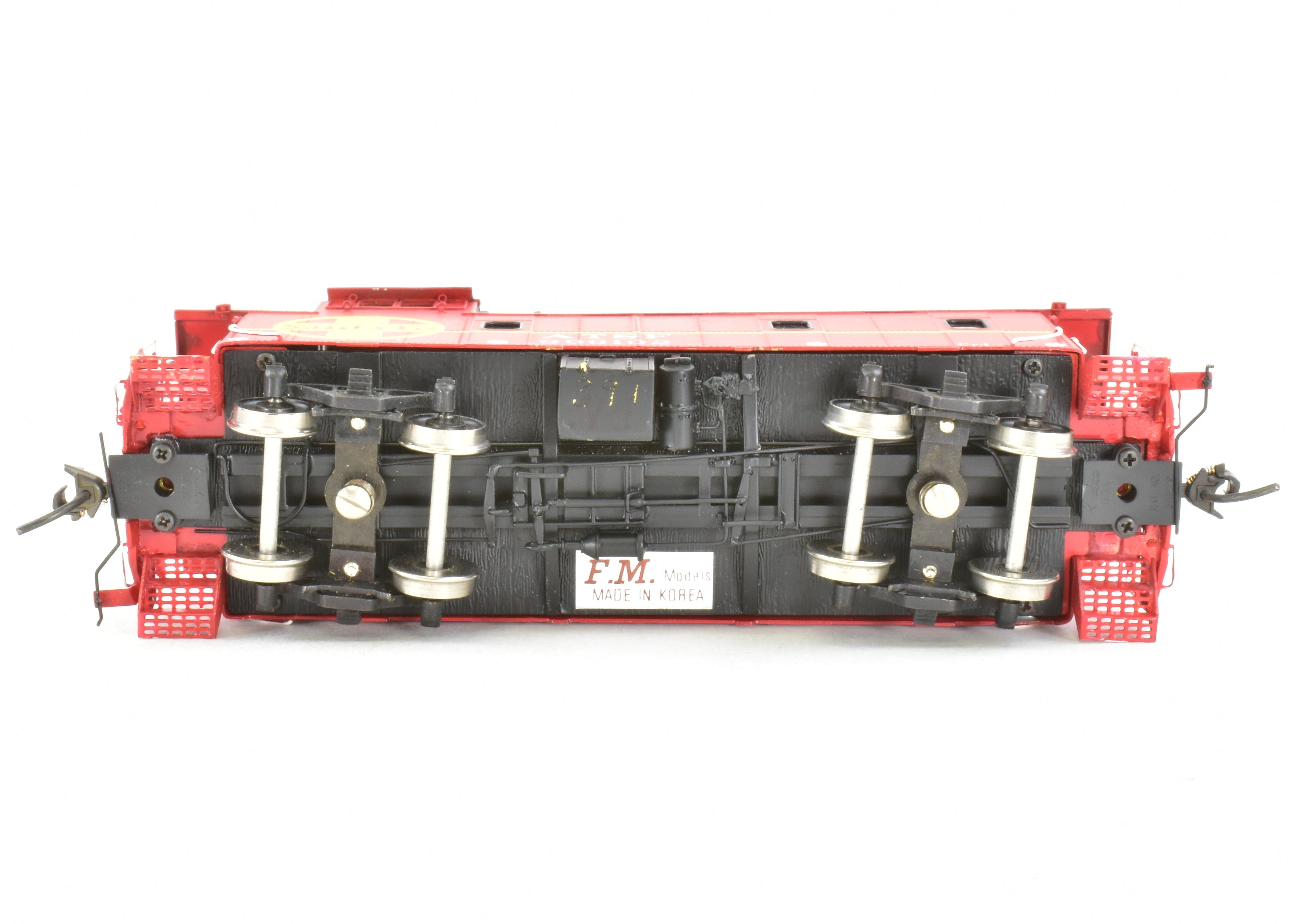 HO Scale Brass CIL Santa Fe Caboose - Challenger Imports AT & SF Class CE - 1 FP Model No. 999192, a Collectible Railroad Item