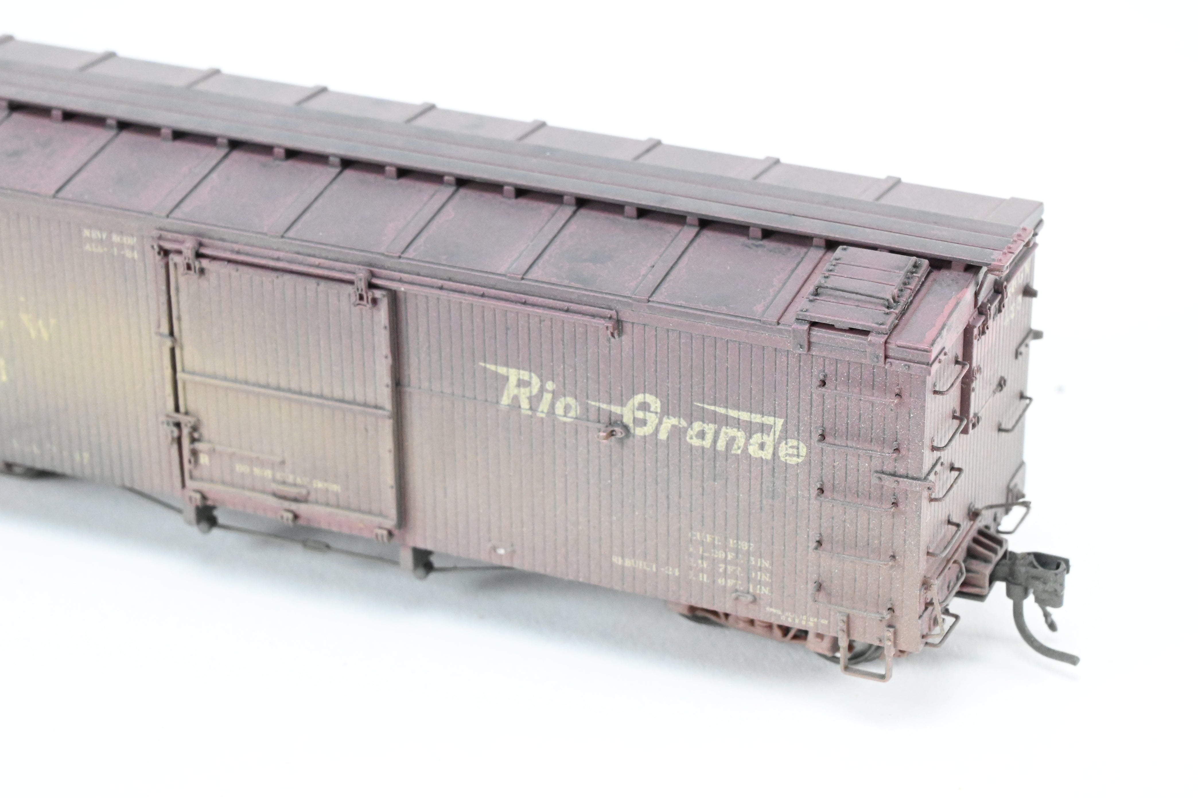 HOn3 Blackstone D&RGW 30' Renumbered & Weathered Box Car No. 3426