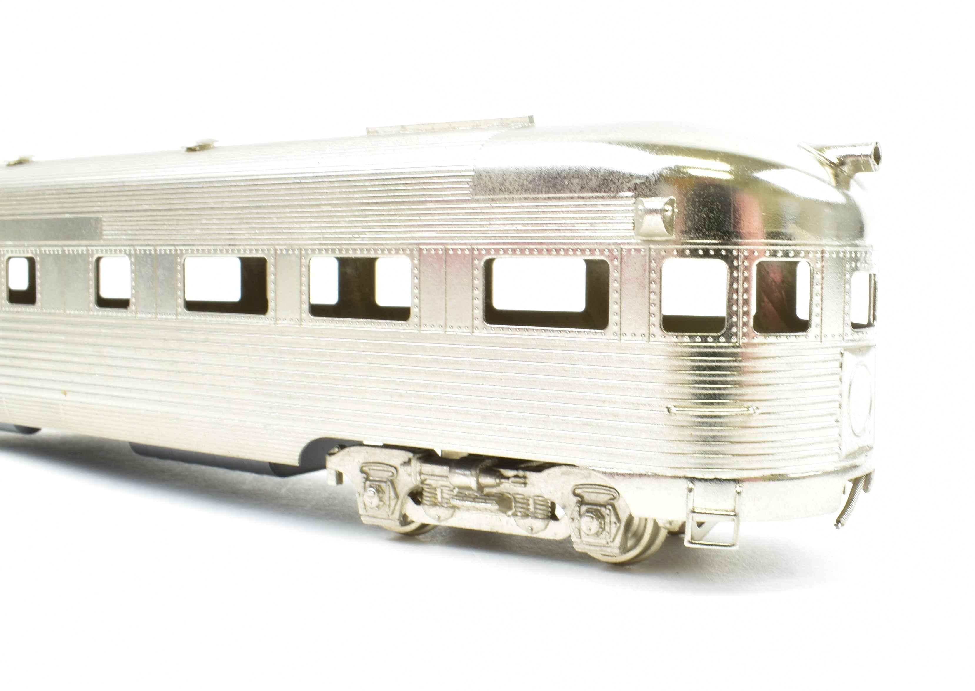 HO Scale Brass Model Train - Oriental Limited ATSF Santa Fe Super Chief Observation Sleeper Car Navajo