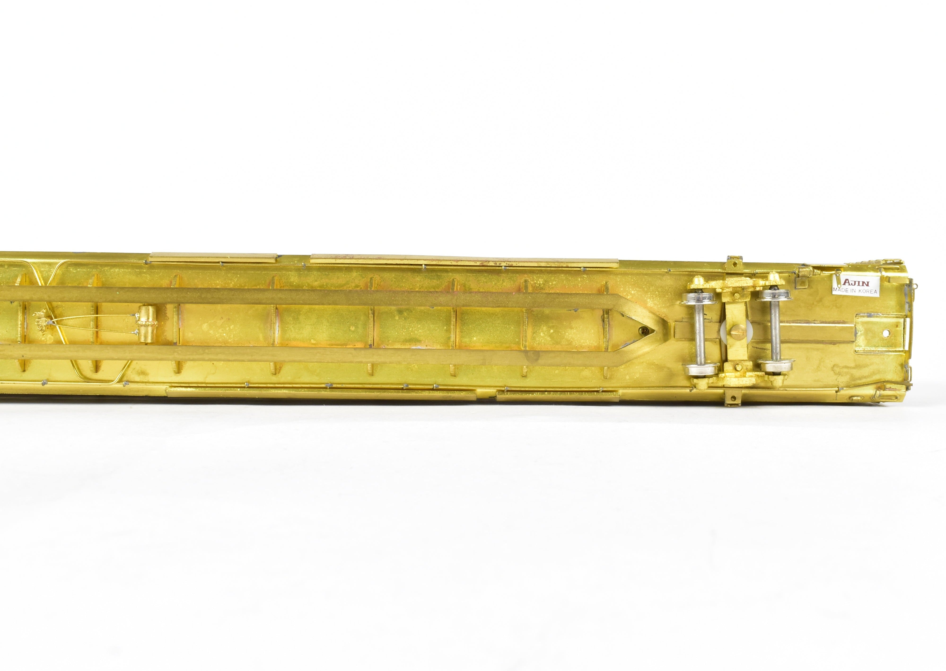 HO Scale Brass Tri - Level Auto Rack Model by Overland Models, Inc. (OMI) for Various Railroads like ATSF, BN, CR, N&W, and SP with Pressed Sides and Optional Roof