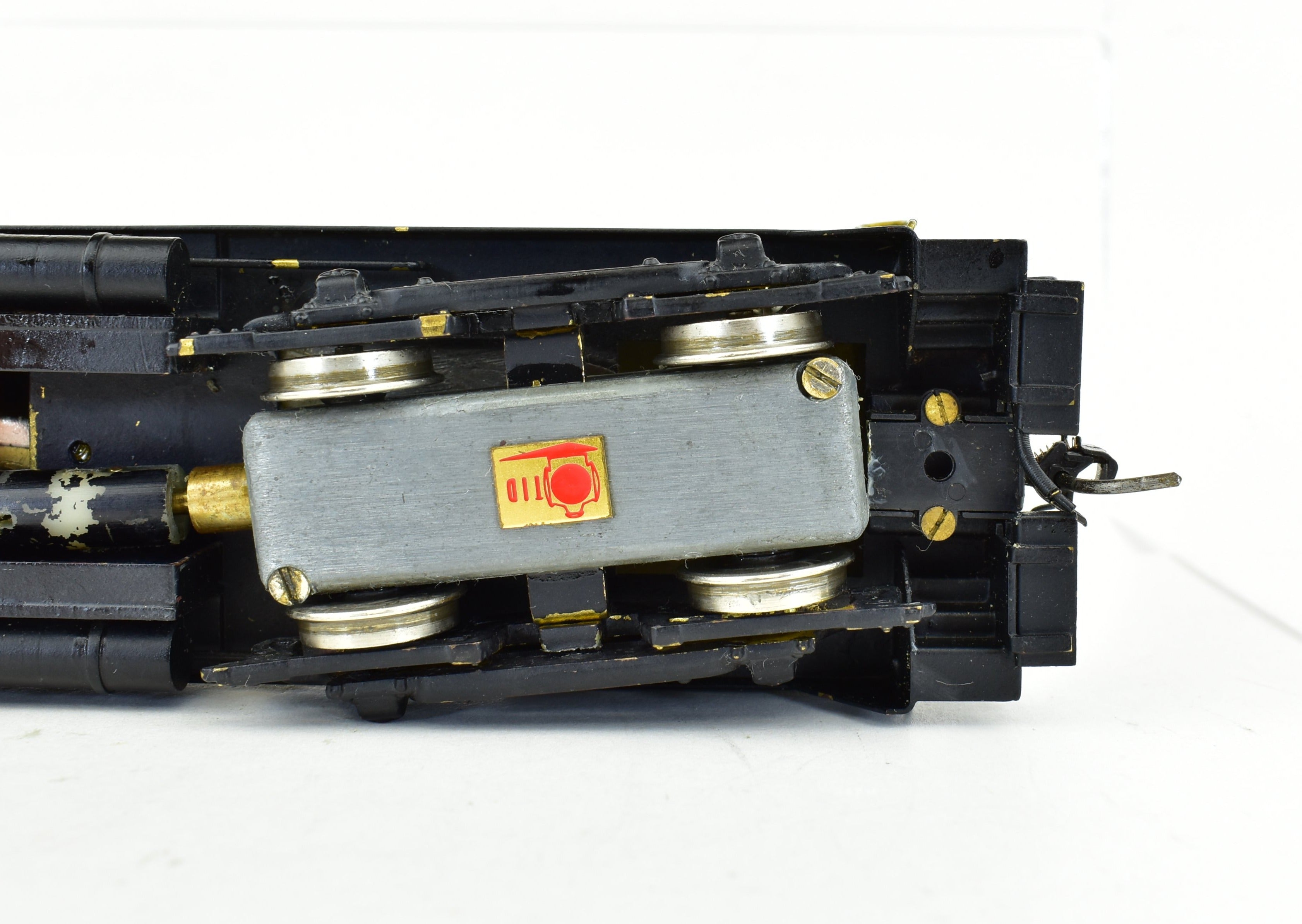 HO Scale Brass Model Trains - Canadian National Railway (CNR) EMD TR - 6 1600 HP Cow and Calf Unit Diesel Train Set by Brass Trains, Inc.