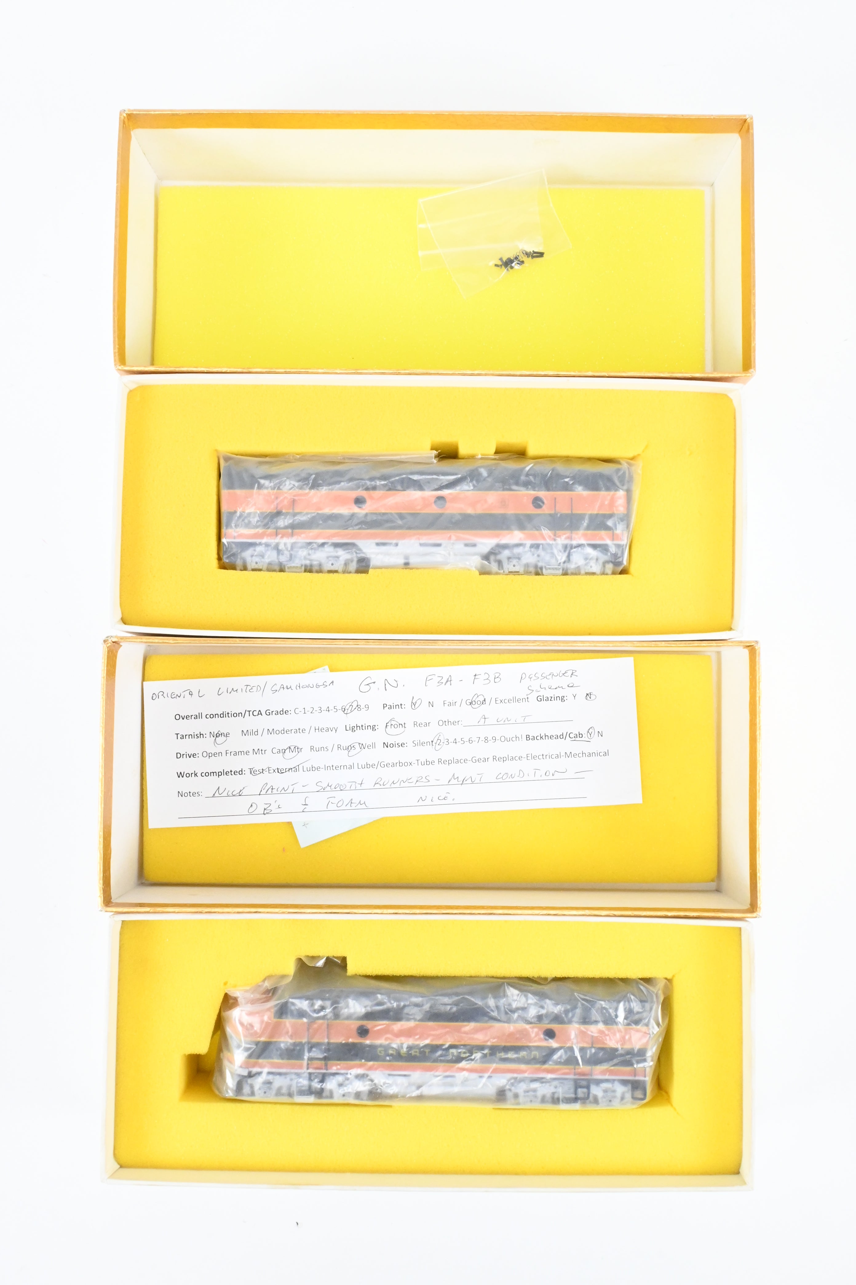 HO Scale Brass Model Train - Oriental Limited Great Northern EMD F3A/F3B 1500 HP Phase II/III FP Passenger Scheme Replica