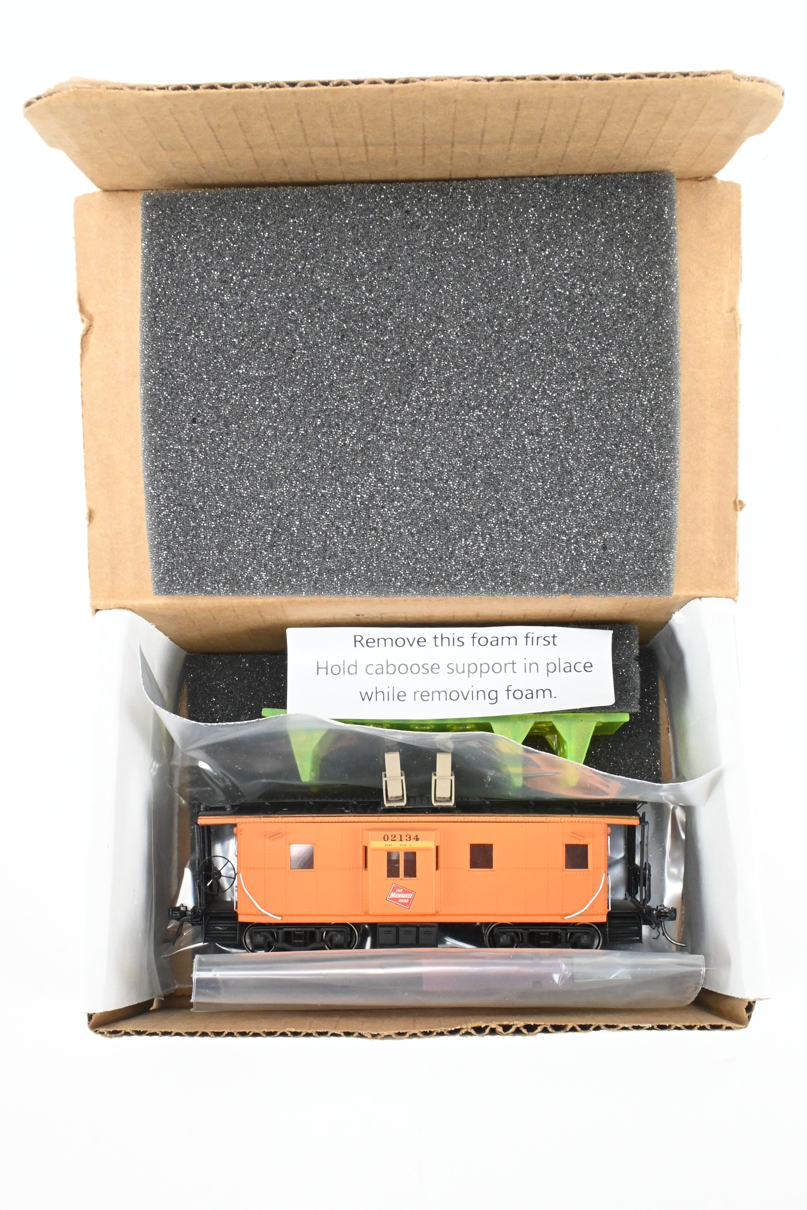 HO Scale 3D Printed Thrall Bay Window Caboose Model - Milwaukee Road #02134