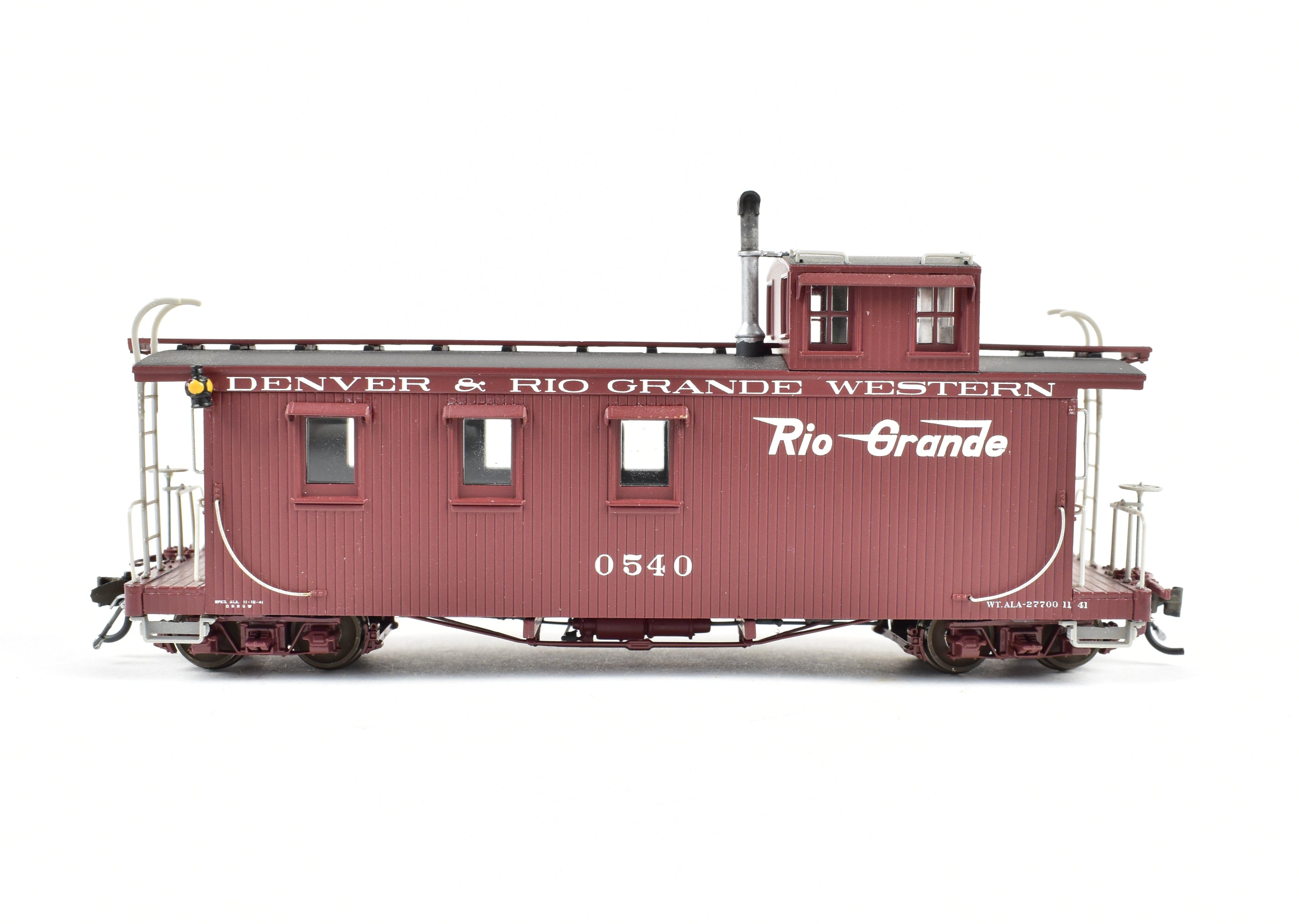 HOn3 Scale Plastic Model - Blackstone Models' Denver & Rio Grande Western Long Caboose, Factory Painted in Rio Grande Flying Herald, No. 0540