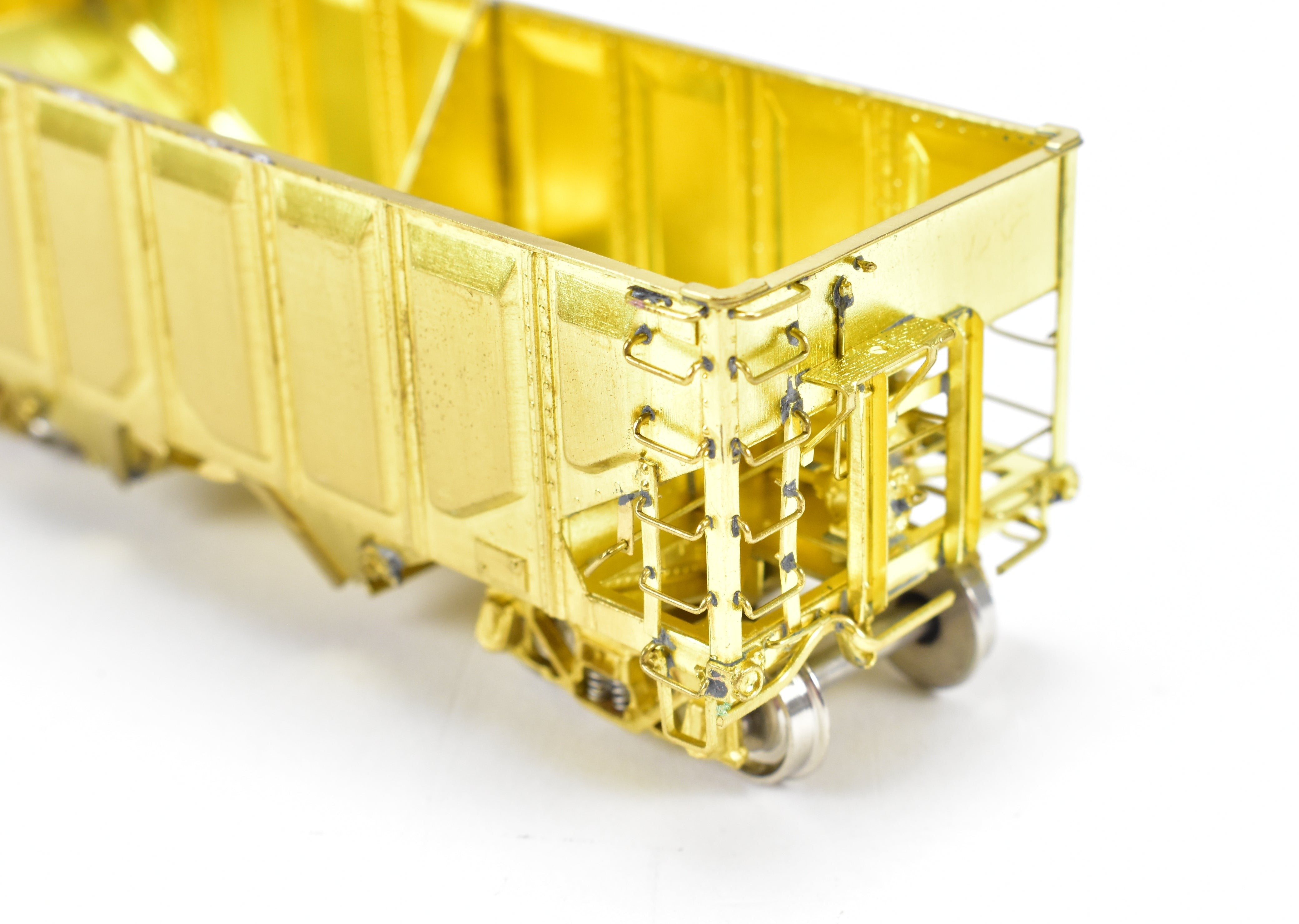 HO Brass USRA 2-Bay Hopper Car by OMI - Overland Models, Inc.