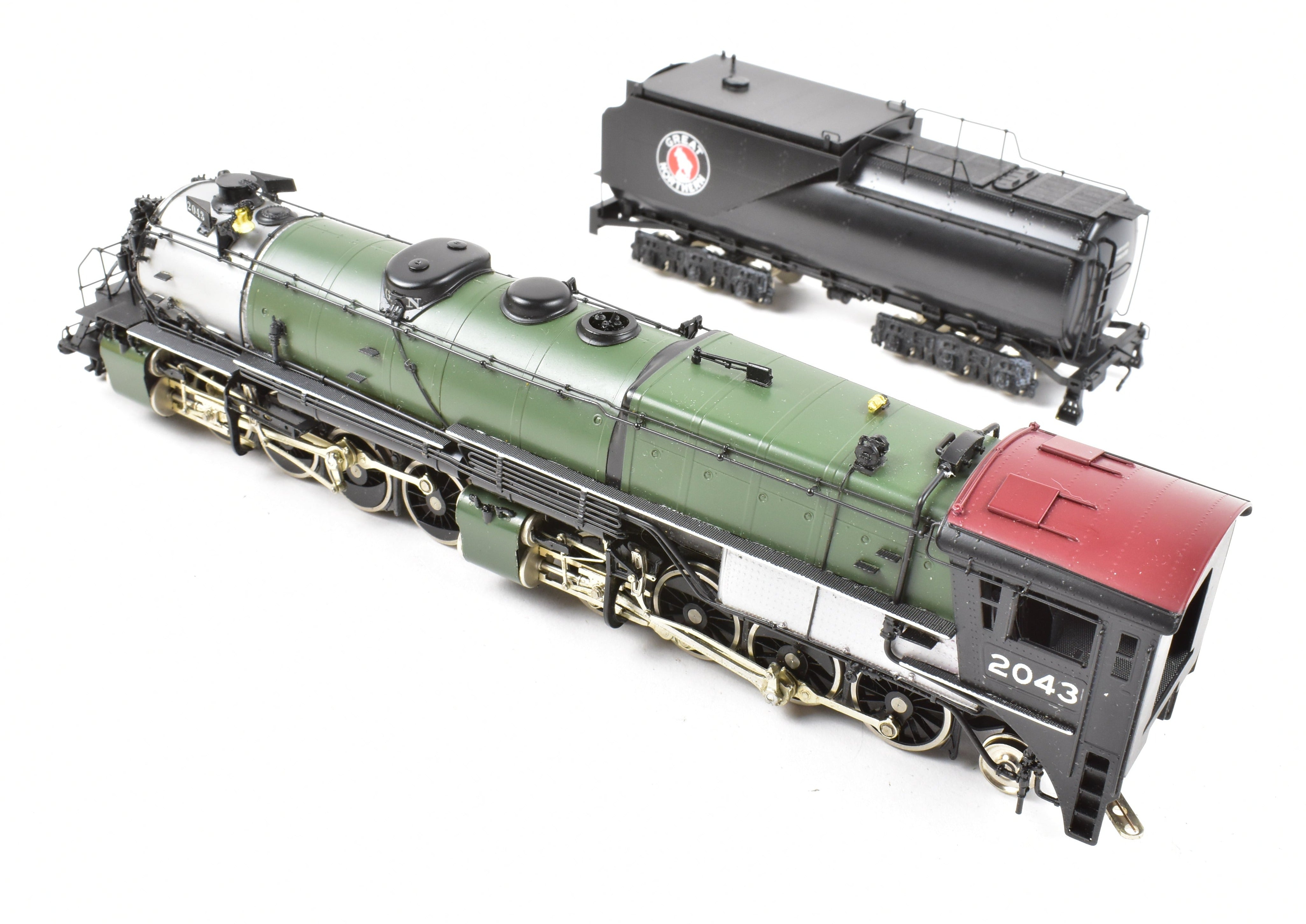 HO Scale Brass Model Train - Oriental Limited GN Great Northern R - 1 2 - 8 - 8 - 2 Closed Cab Version Freight Locomotive